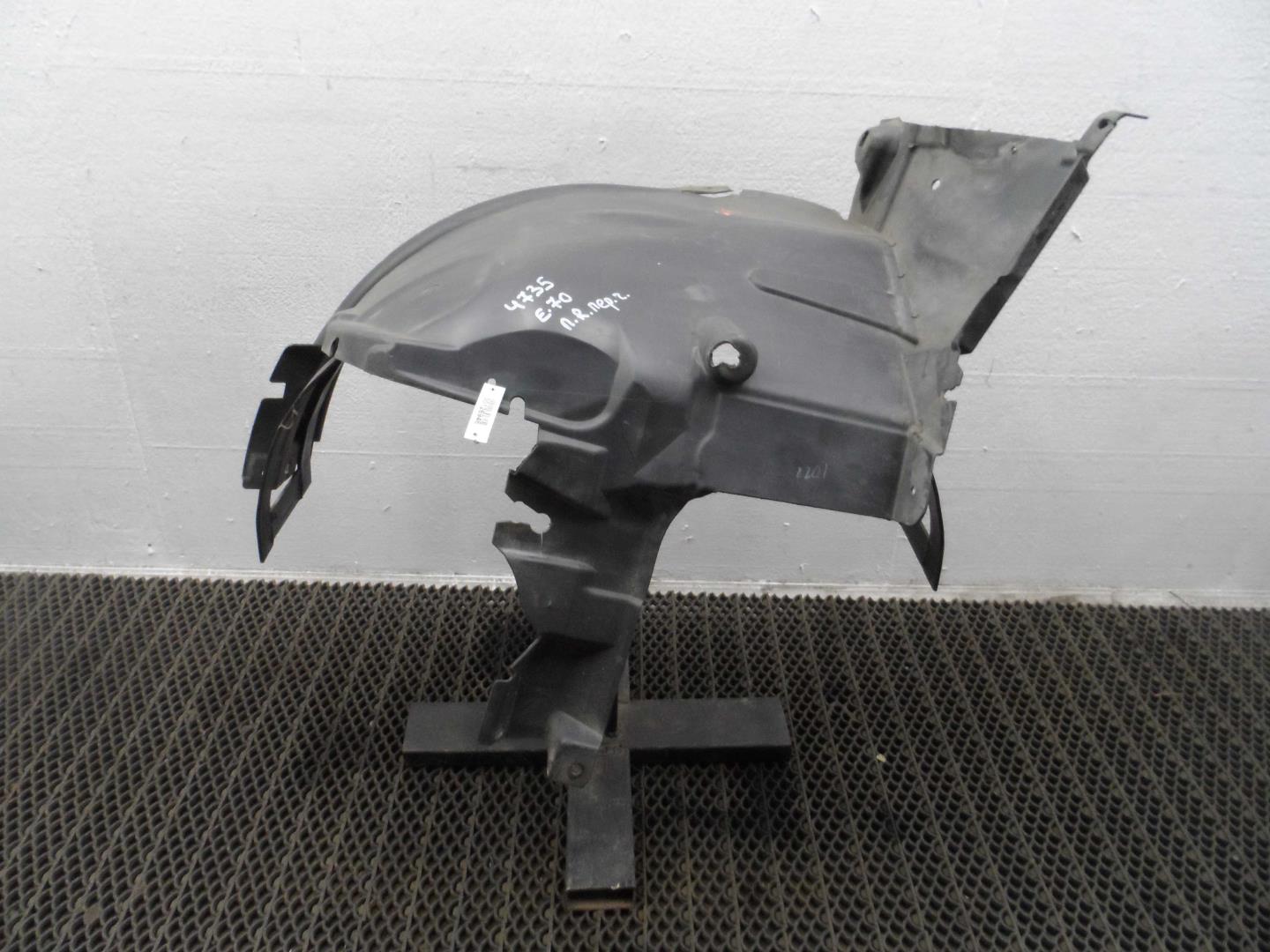 Локер передний правый