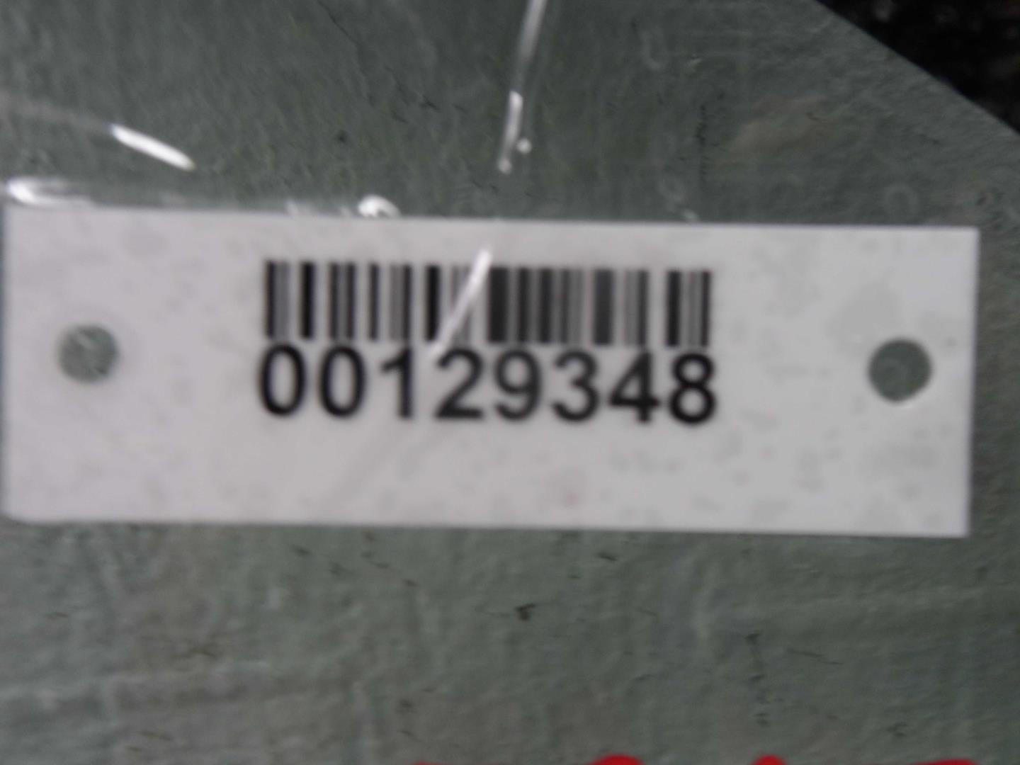 Стекло двери задней левой