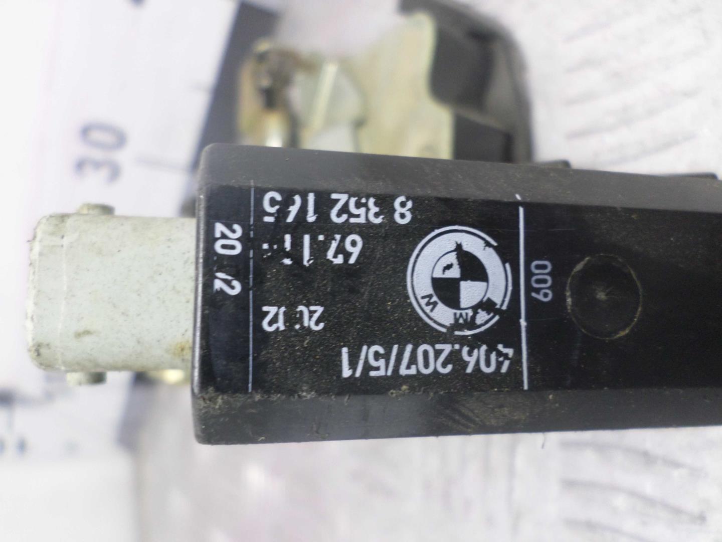 Замок двери задней правой