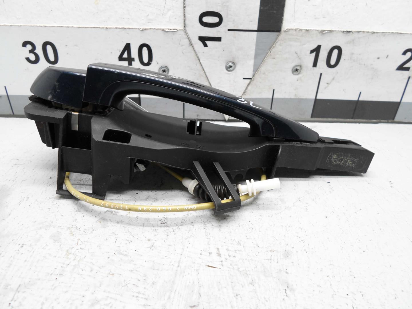 Ручка двери задней наружная левая