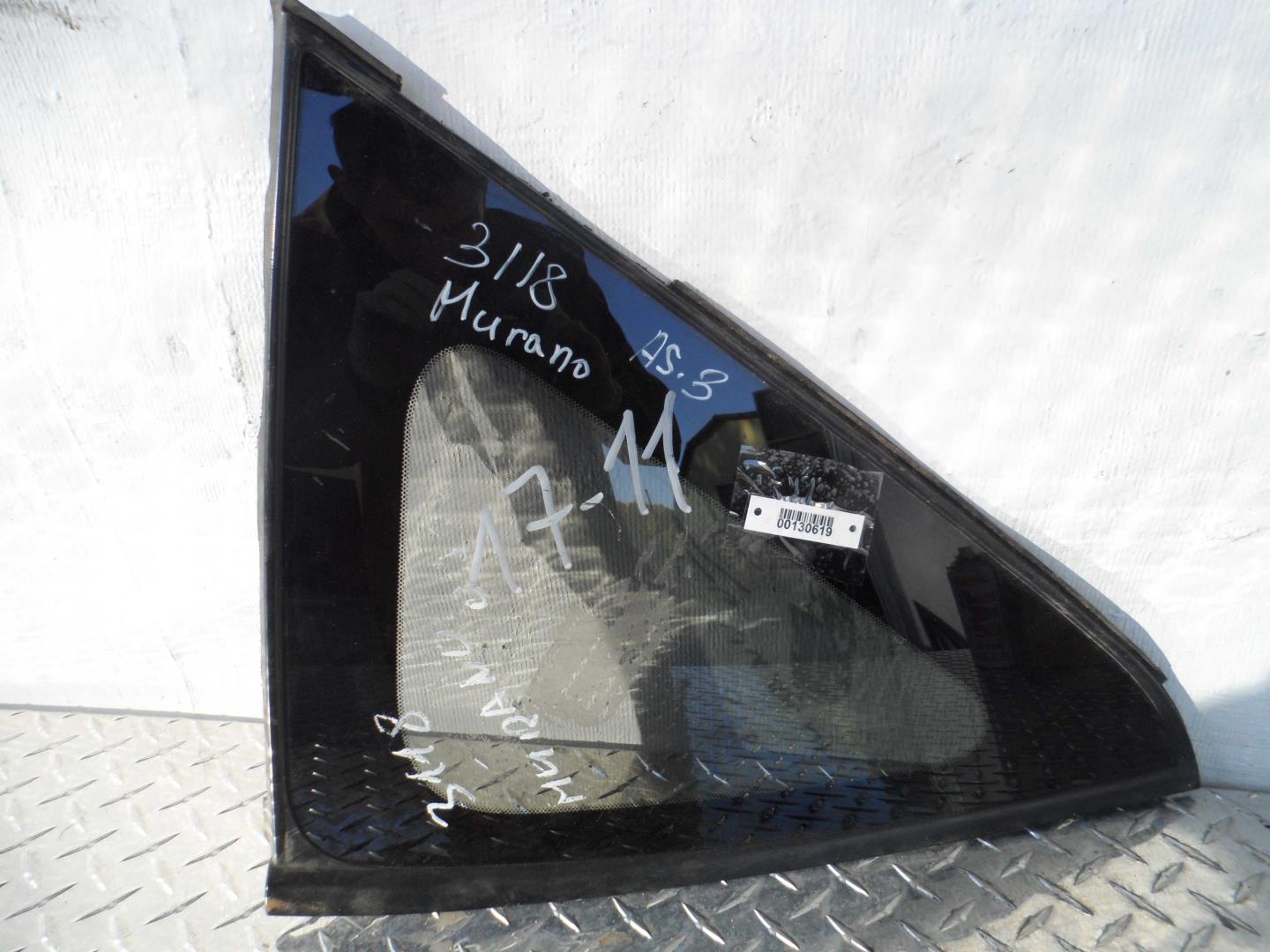 Стекло кузовное глухое левое