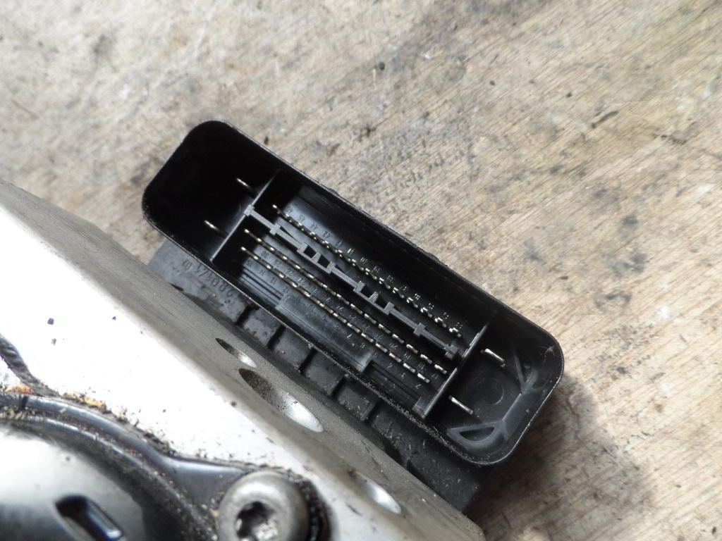 Блок ABS (насос)