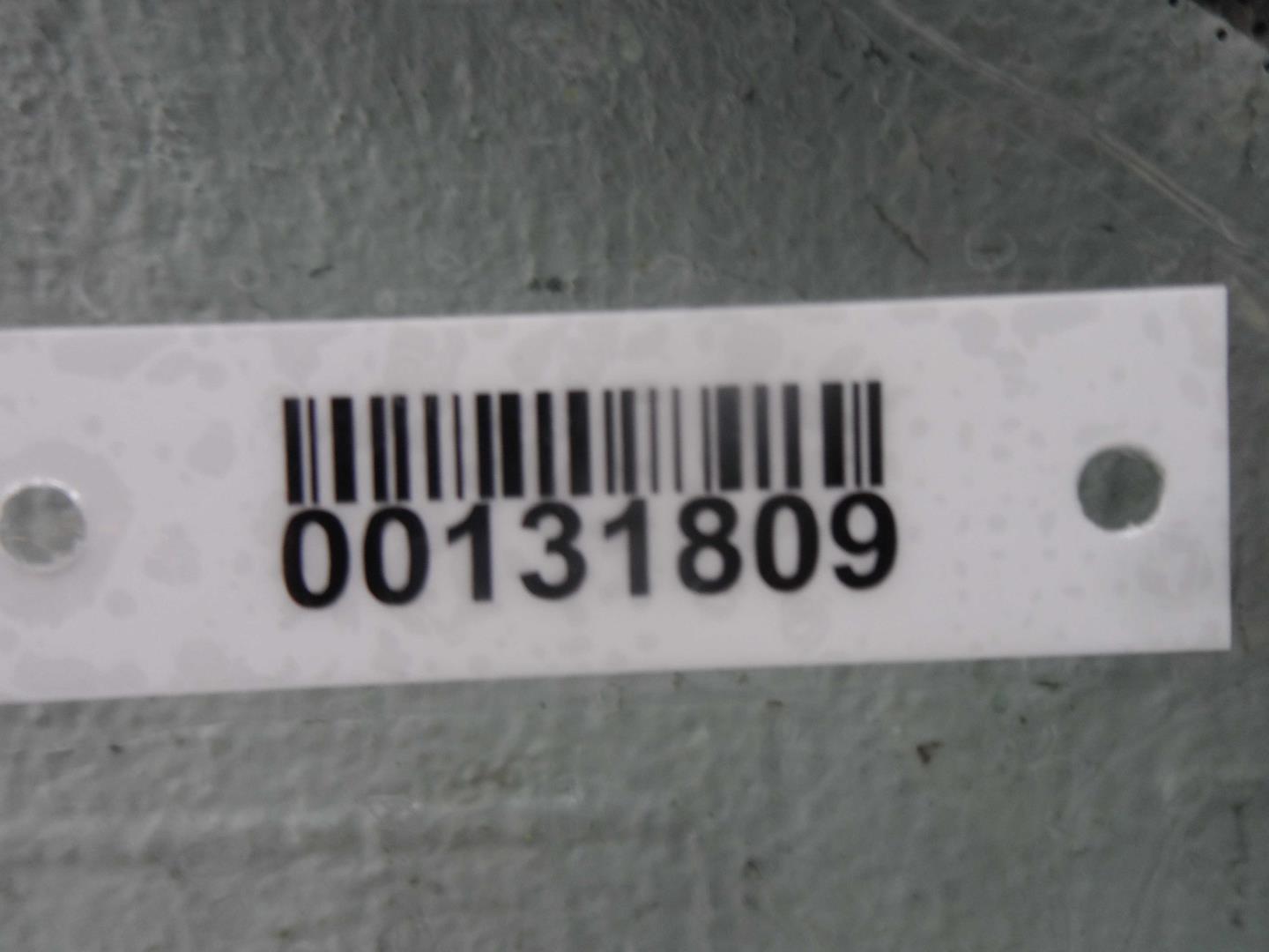 Стекло двери задней левой