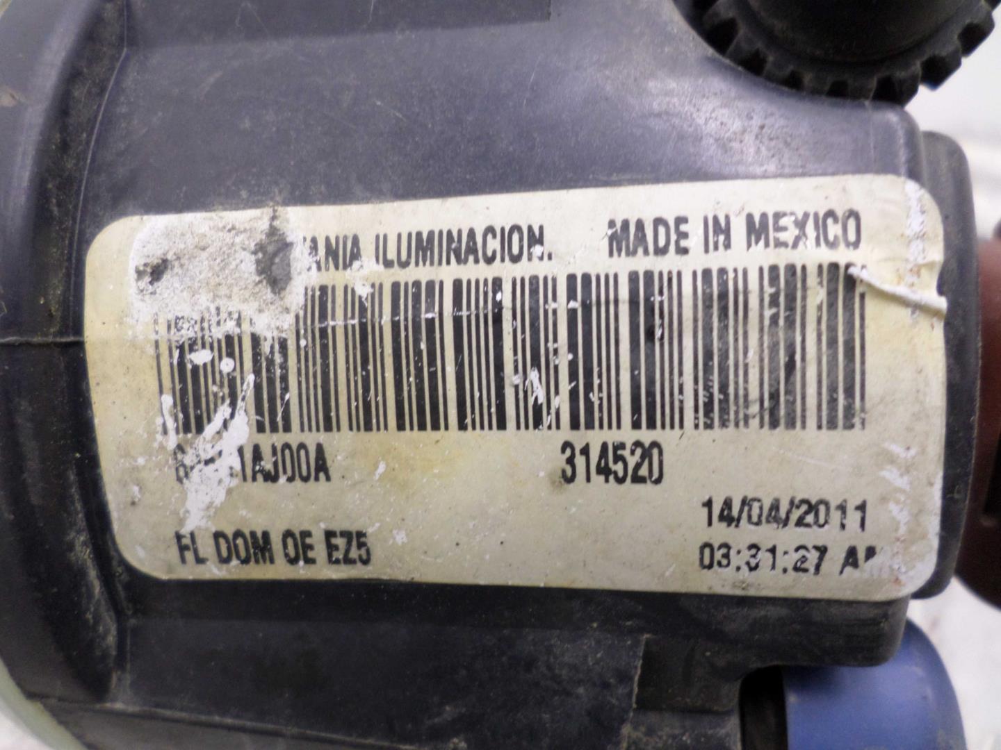 Фара противотуманная правая