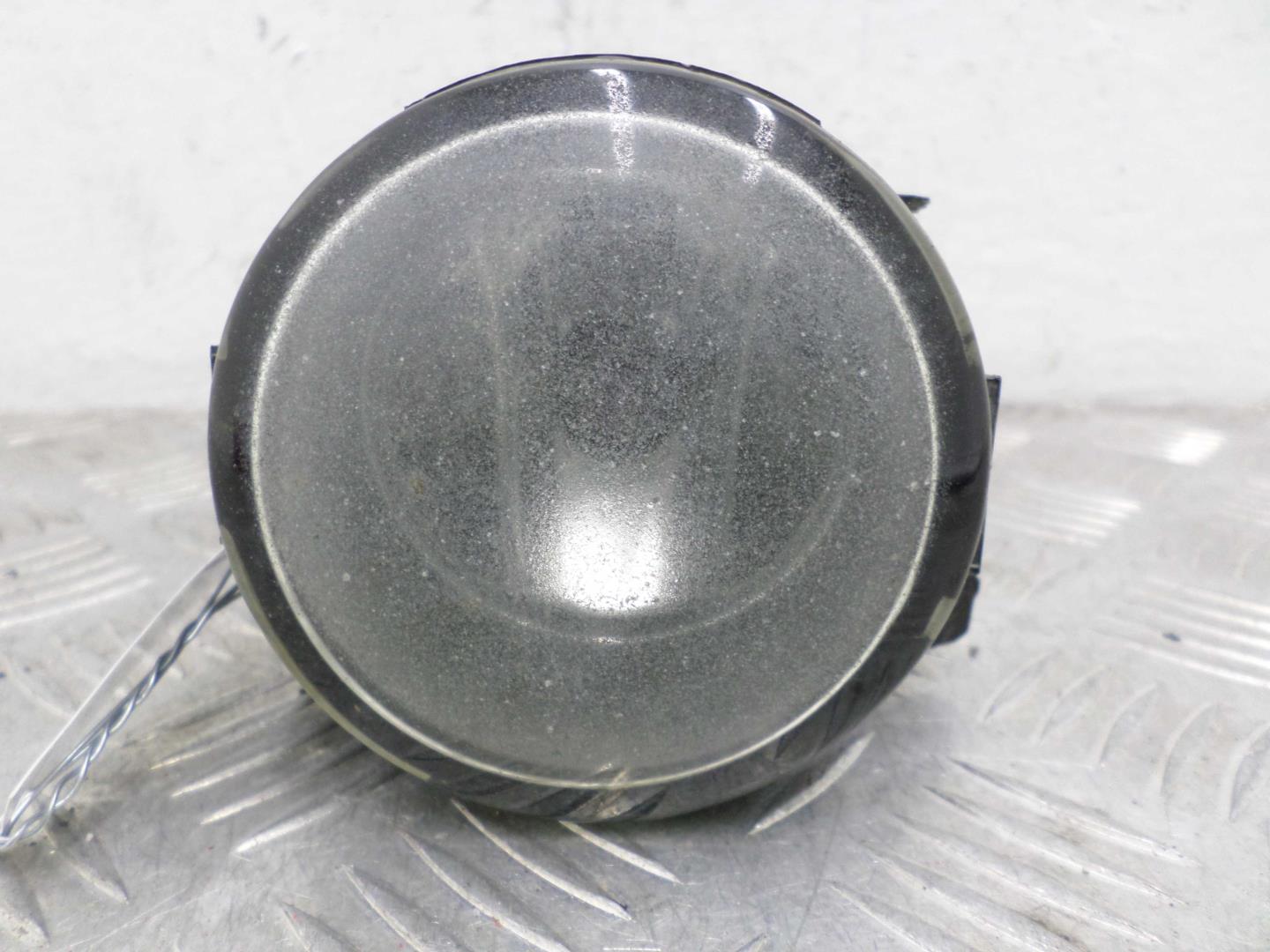 Фара противотуманная правая