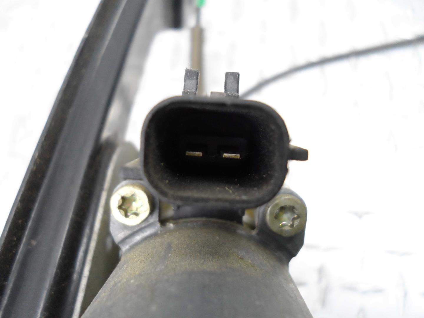 Стеклоподъемник электр. передний правый