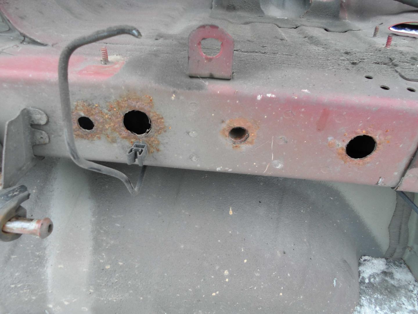 Лючок бензобака