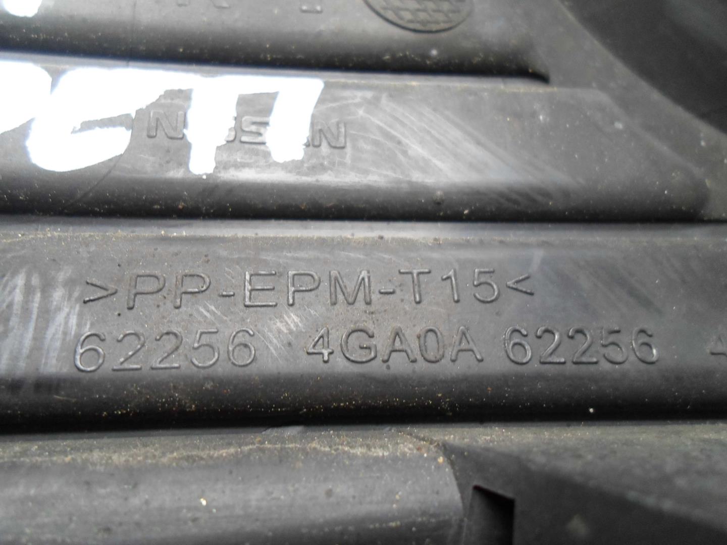 Решетка в бампер