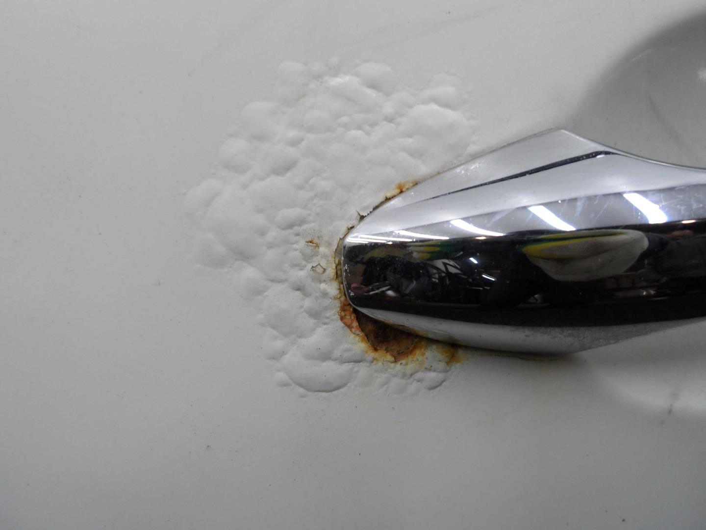 Дверь передняя левая