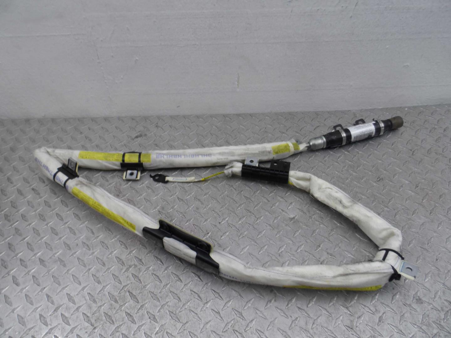 Подушка безопасности боковая (шторка)