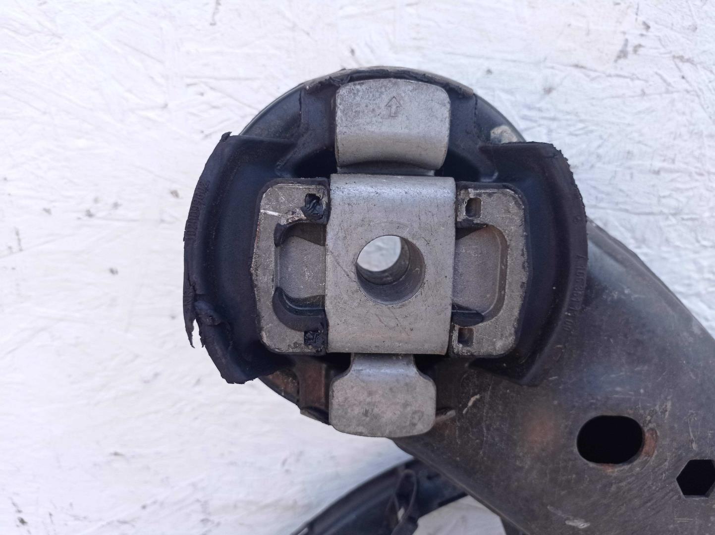 Балка задняя