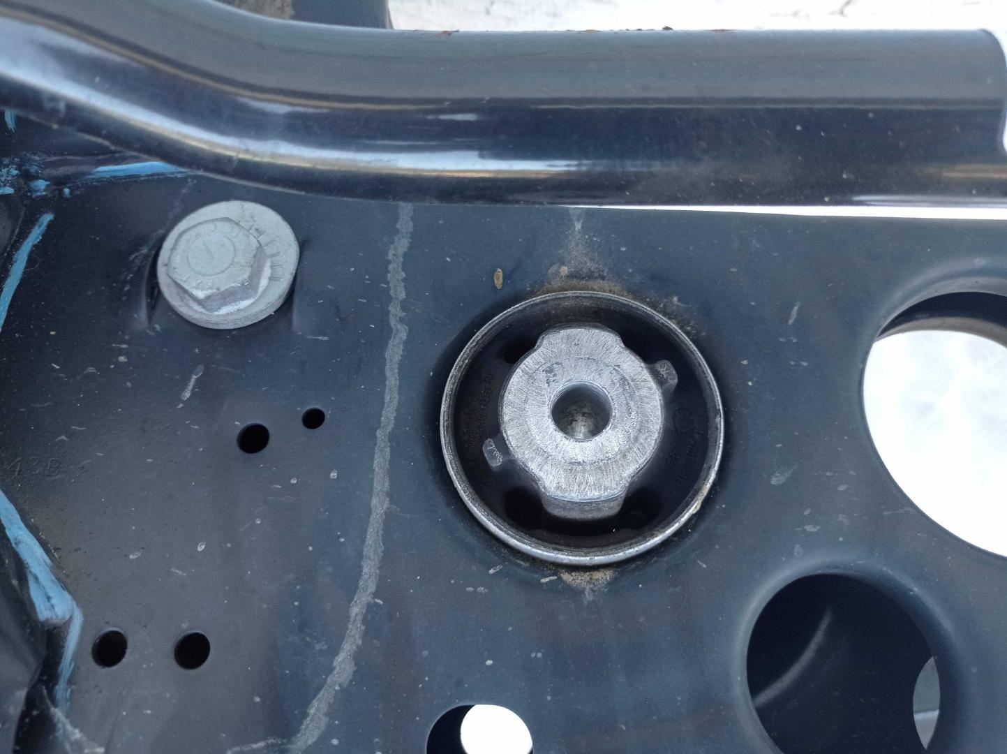 Балка задняя