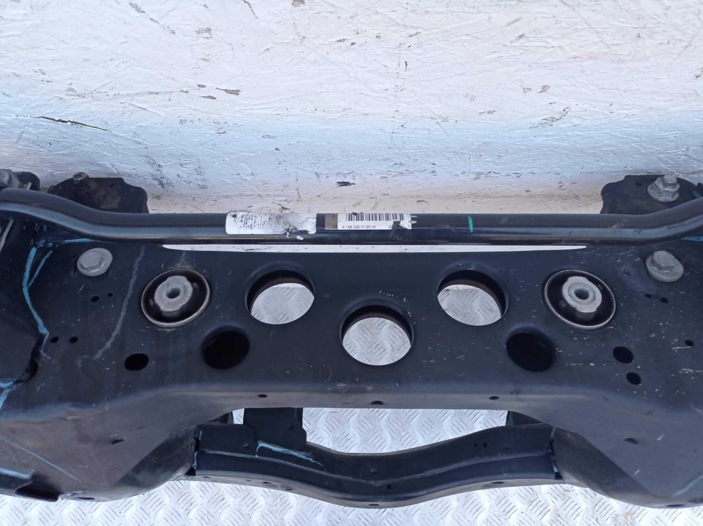 Балка задняя