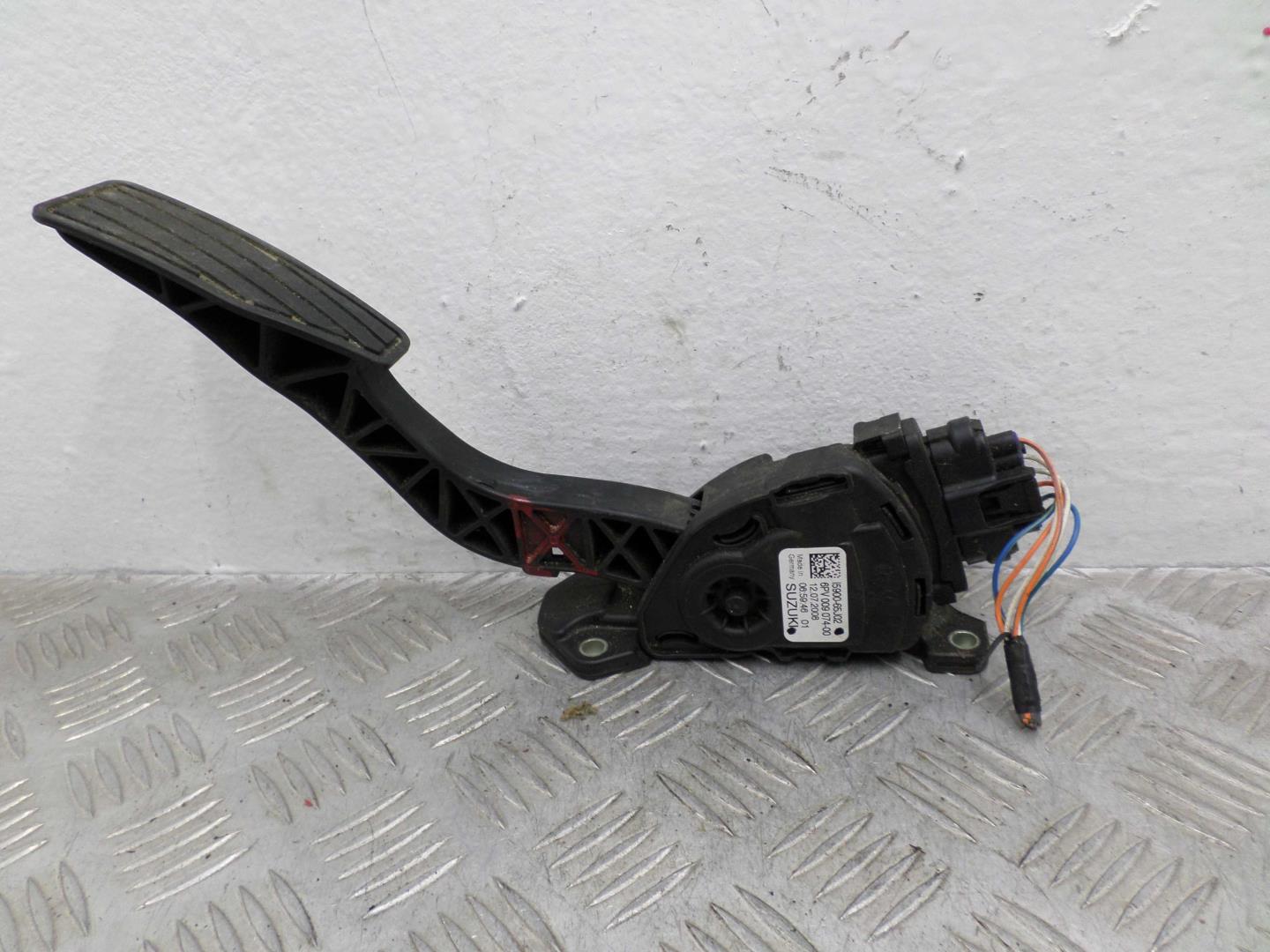 Педаль газа