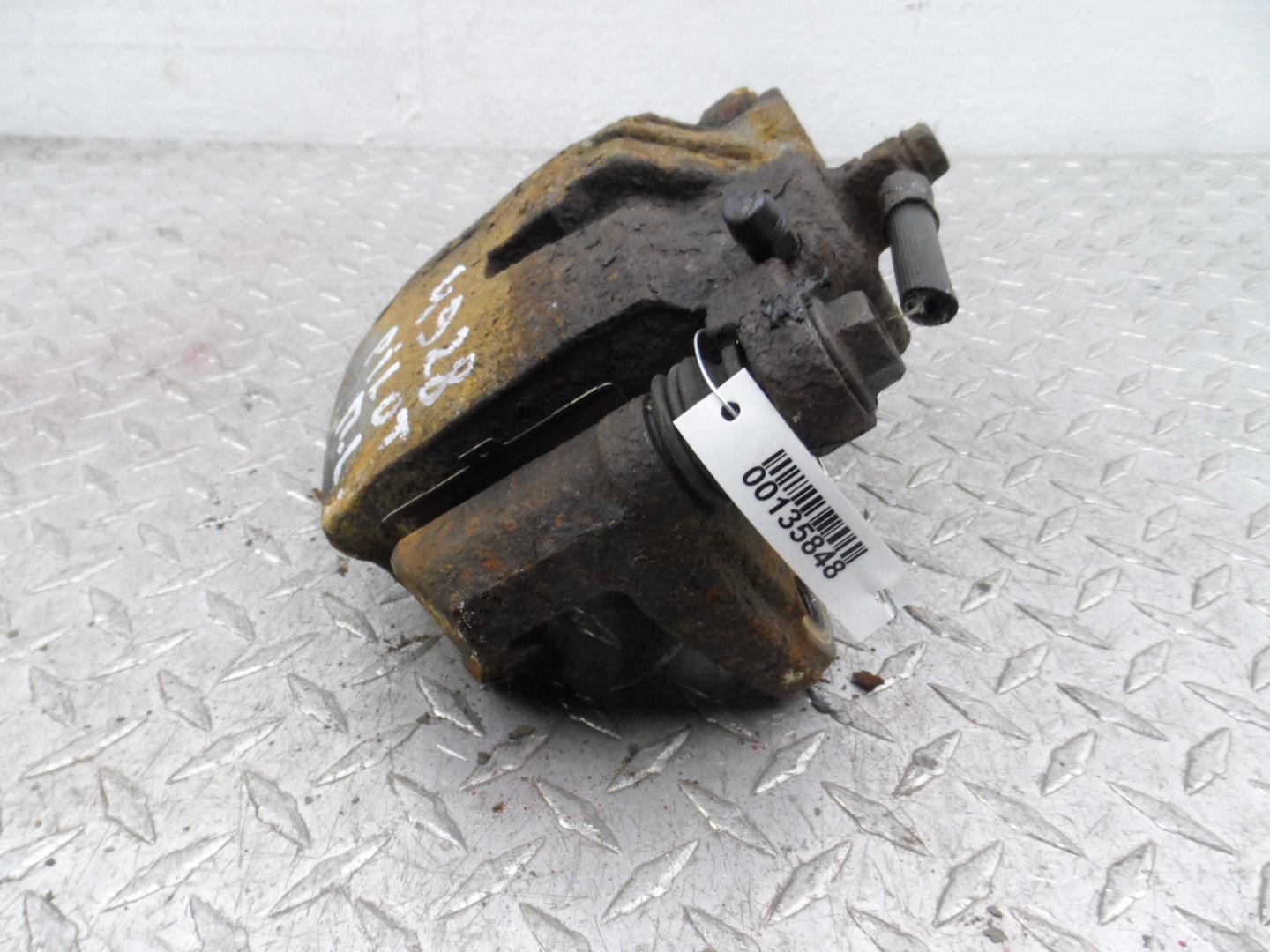 Суппорт передний левый