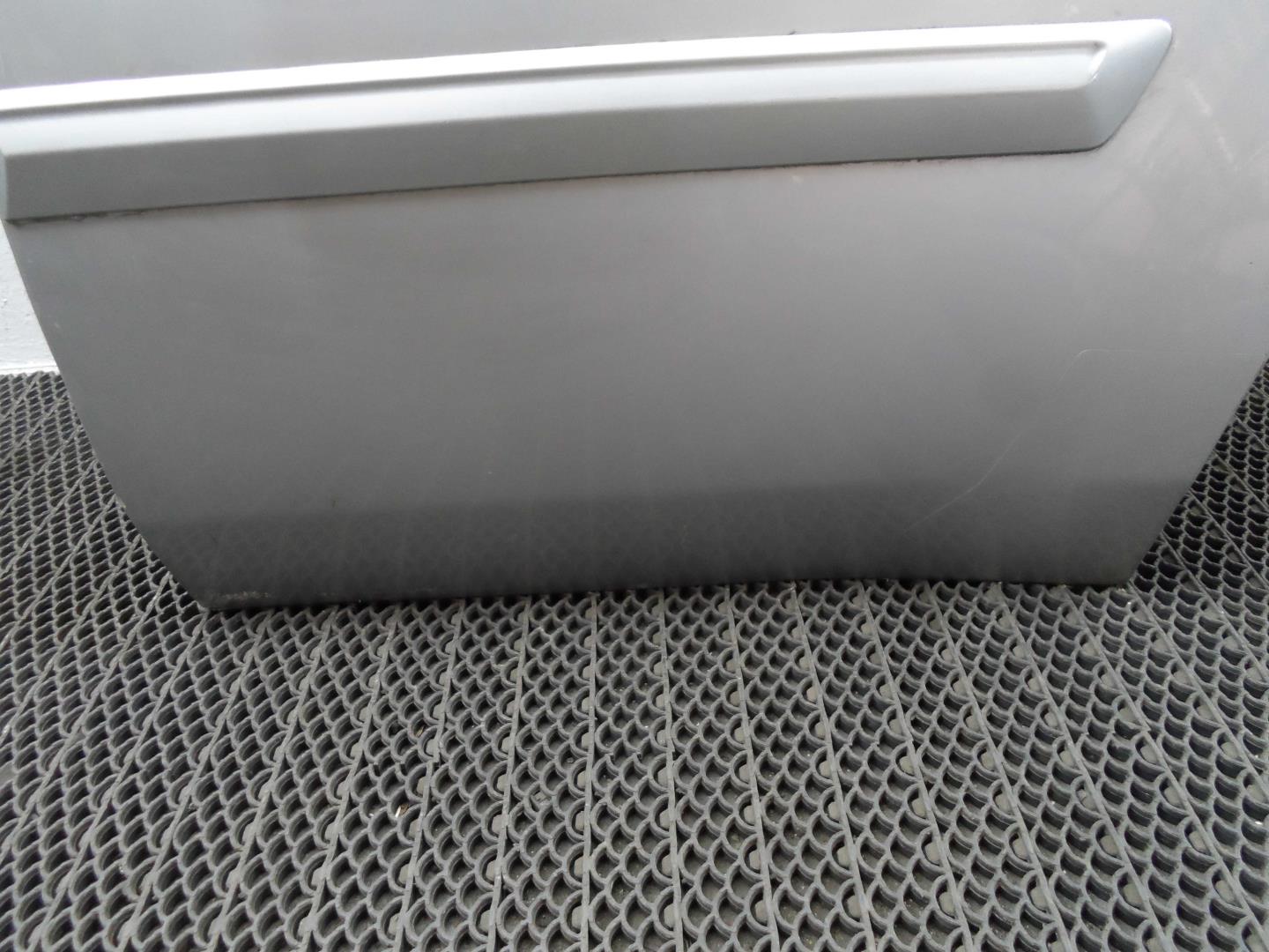 Ручка двери задней наружная левая