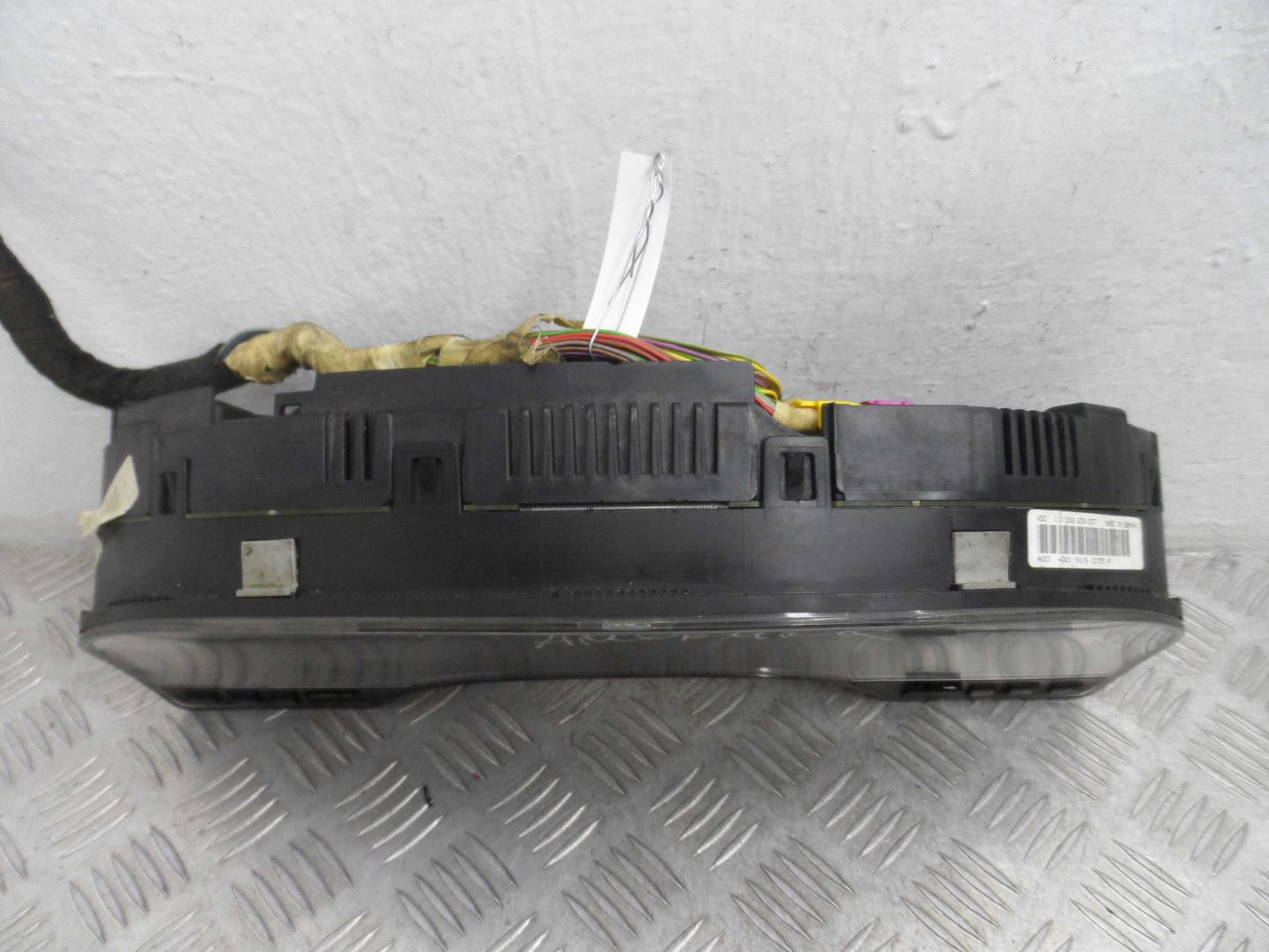 Панель приборов