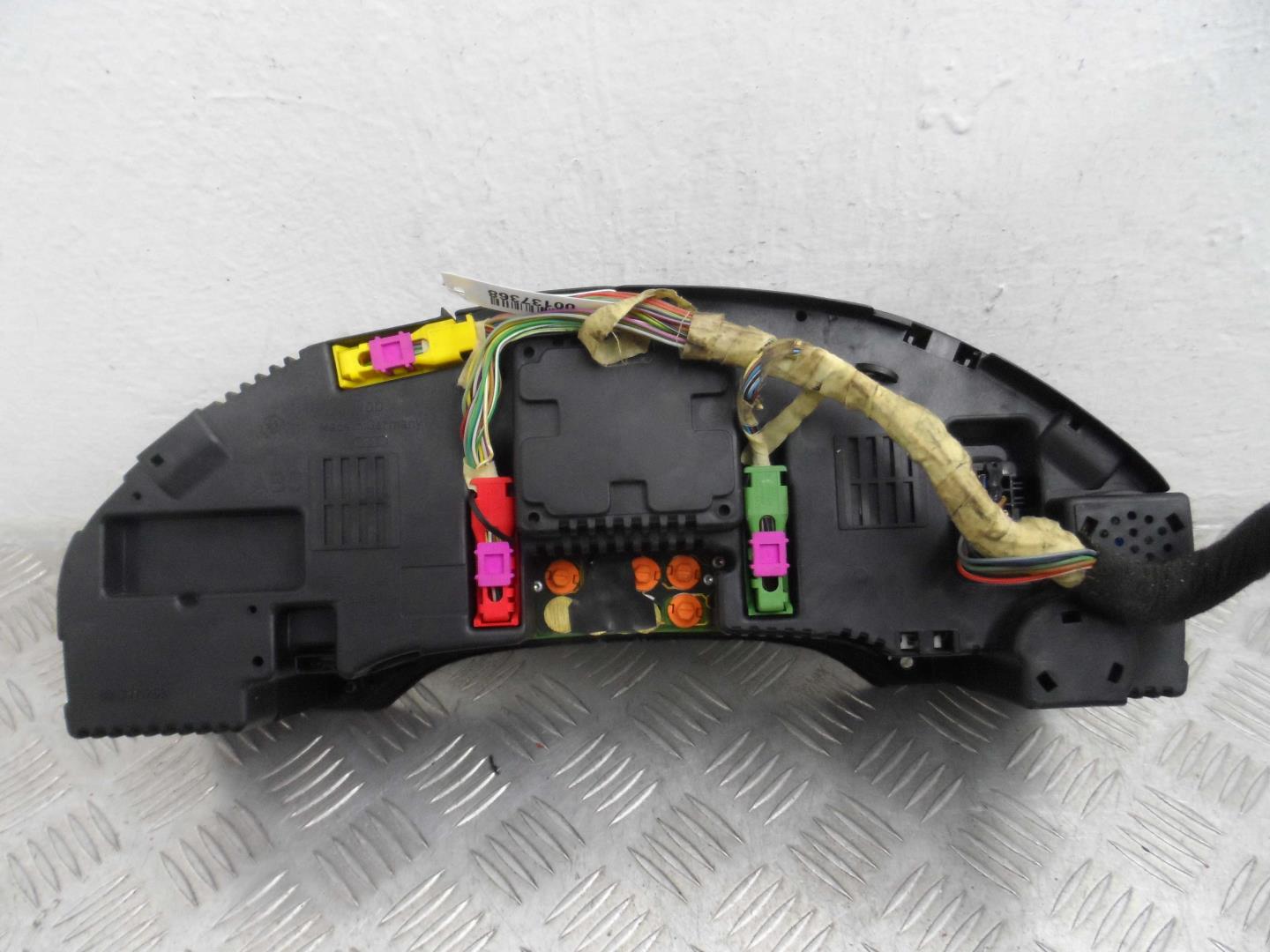 Панель приборов