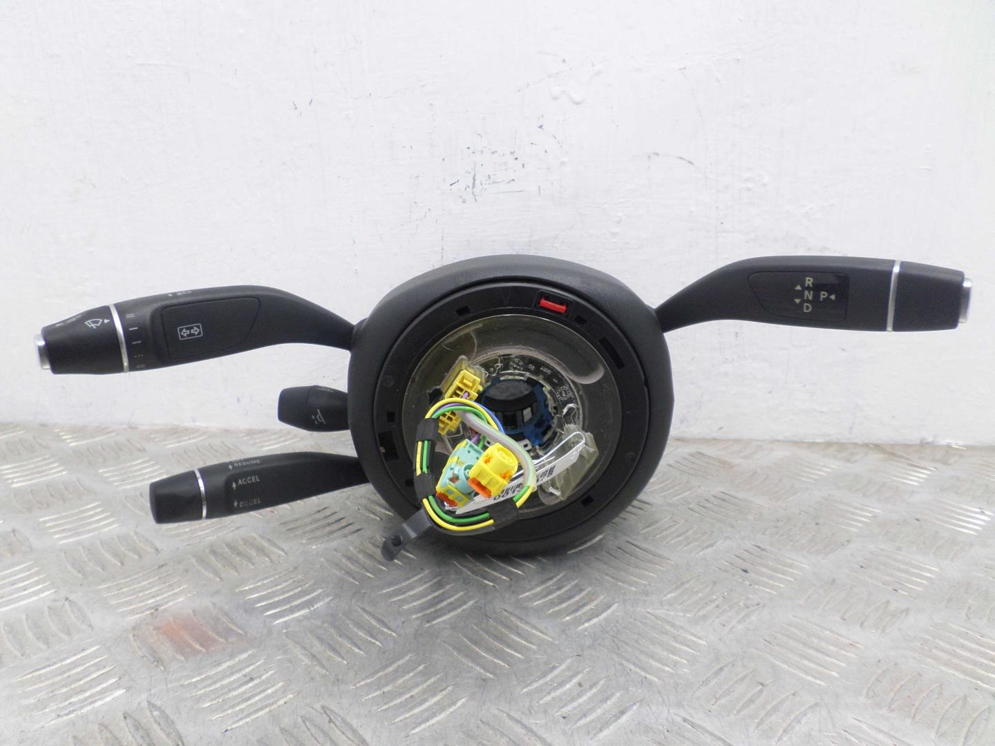 Переключатель подрулевой