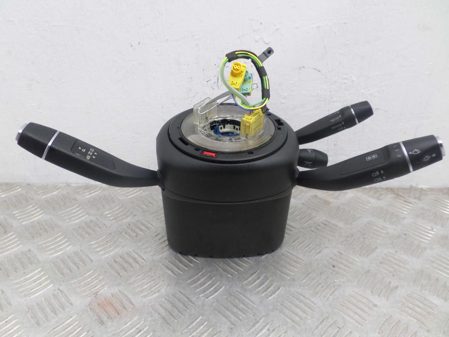 Переключатель подрулевой