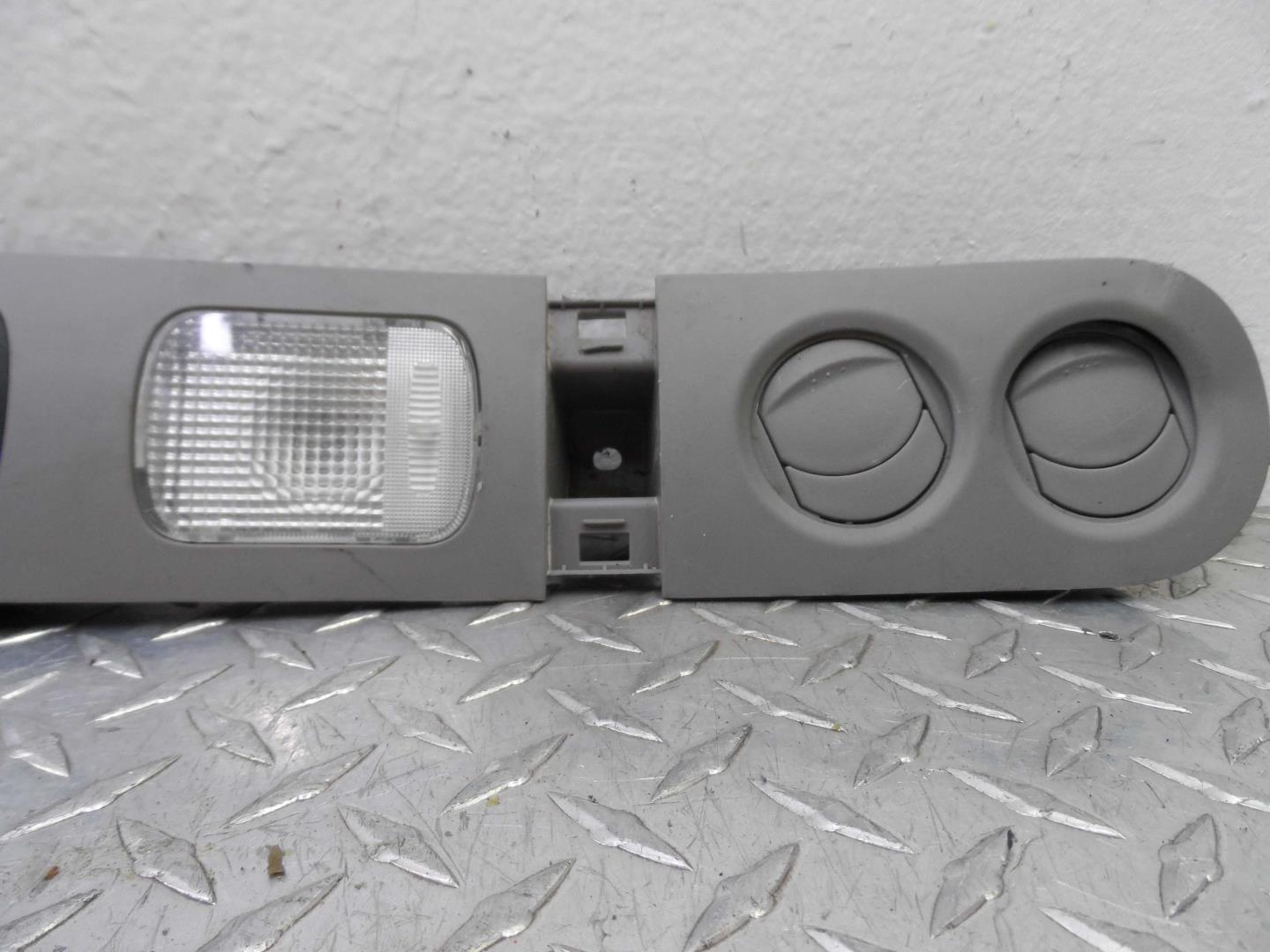 Плафон салонный