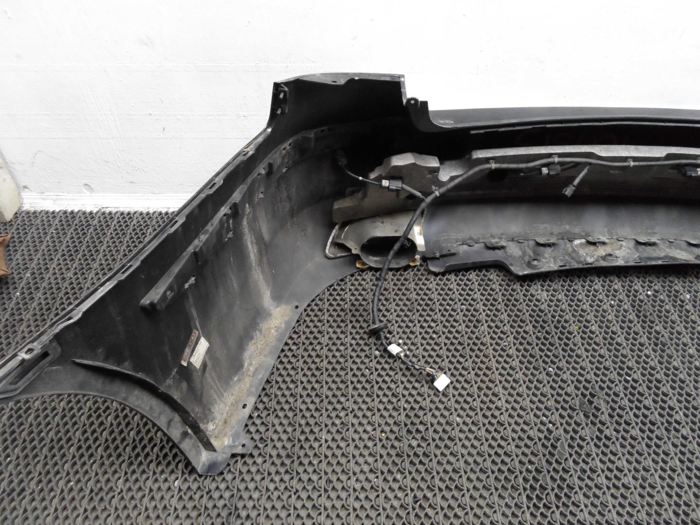 Бампер задний