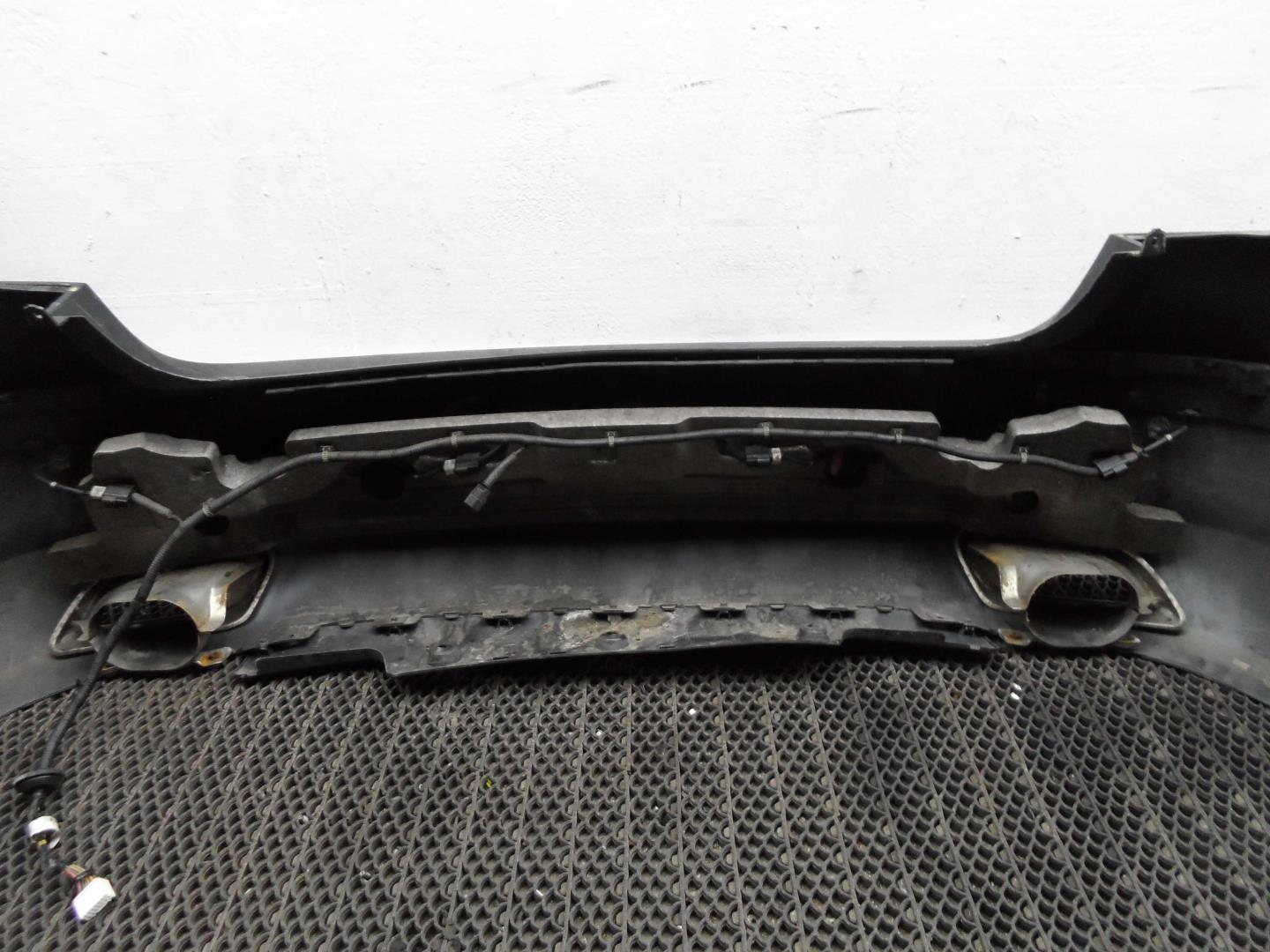 Бампер задний