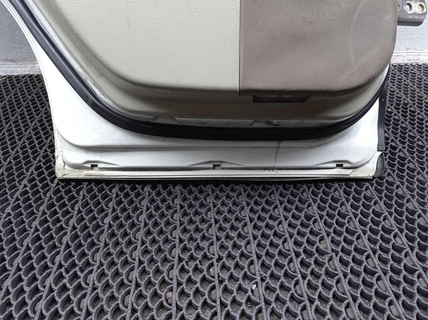 Накладка (кузов наружные)