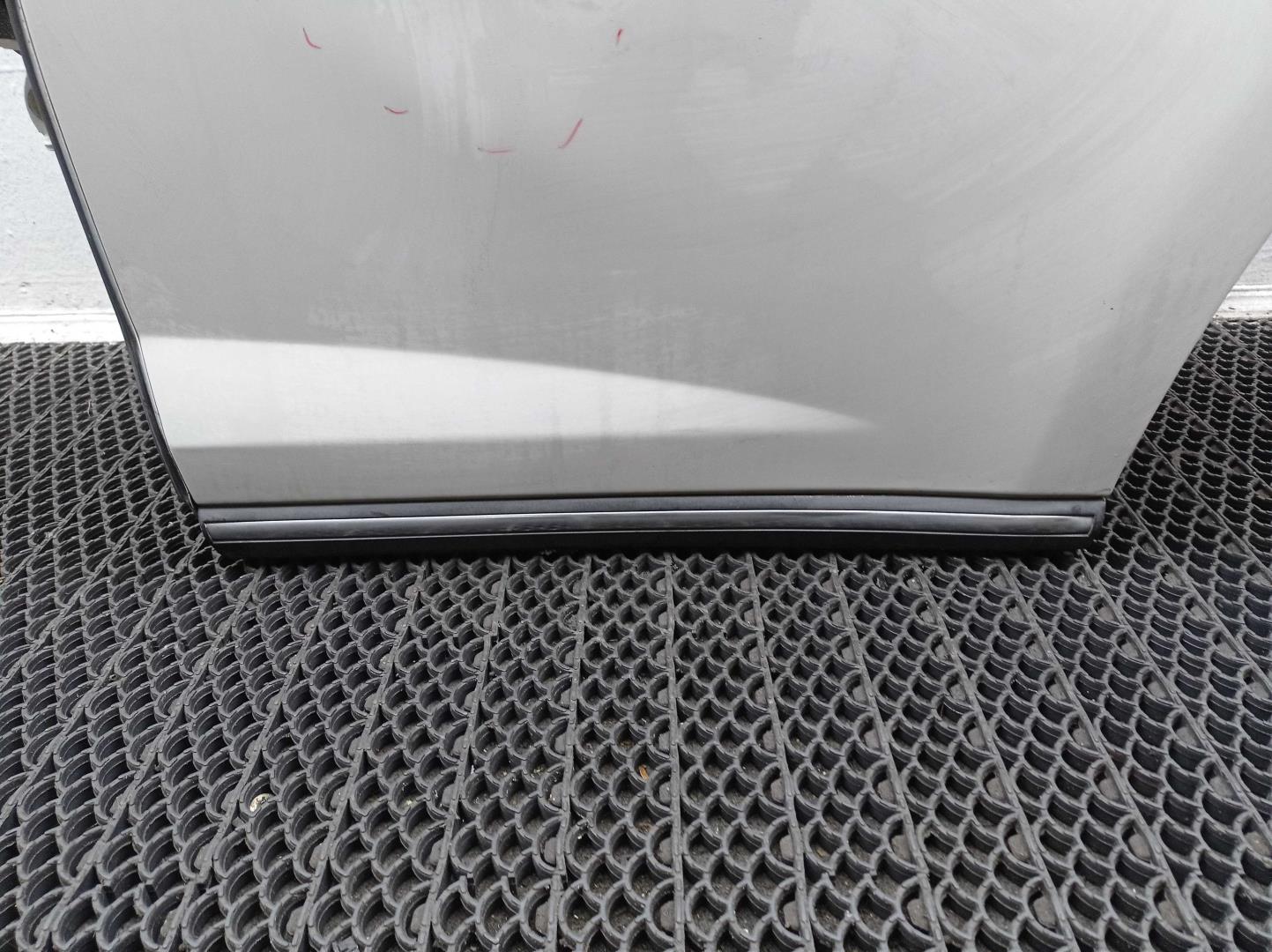 Накладка (кузов наружные)