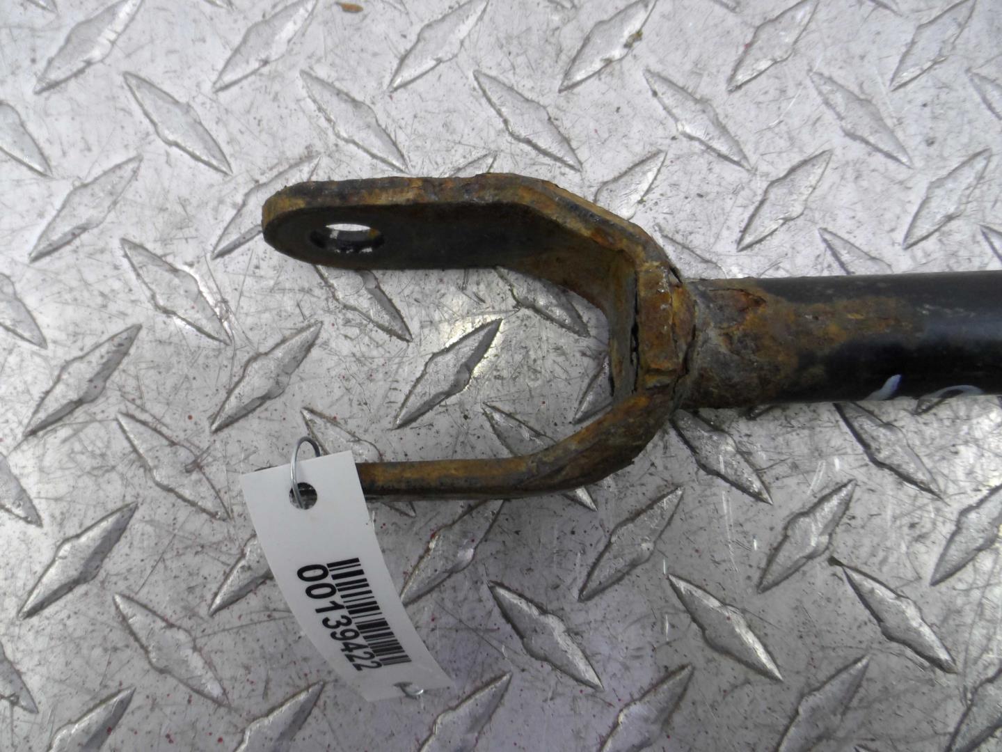 Рычаг задний левый