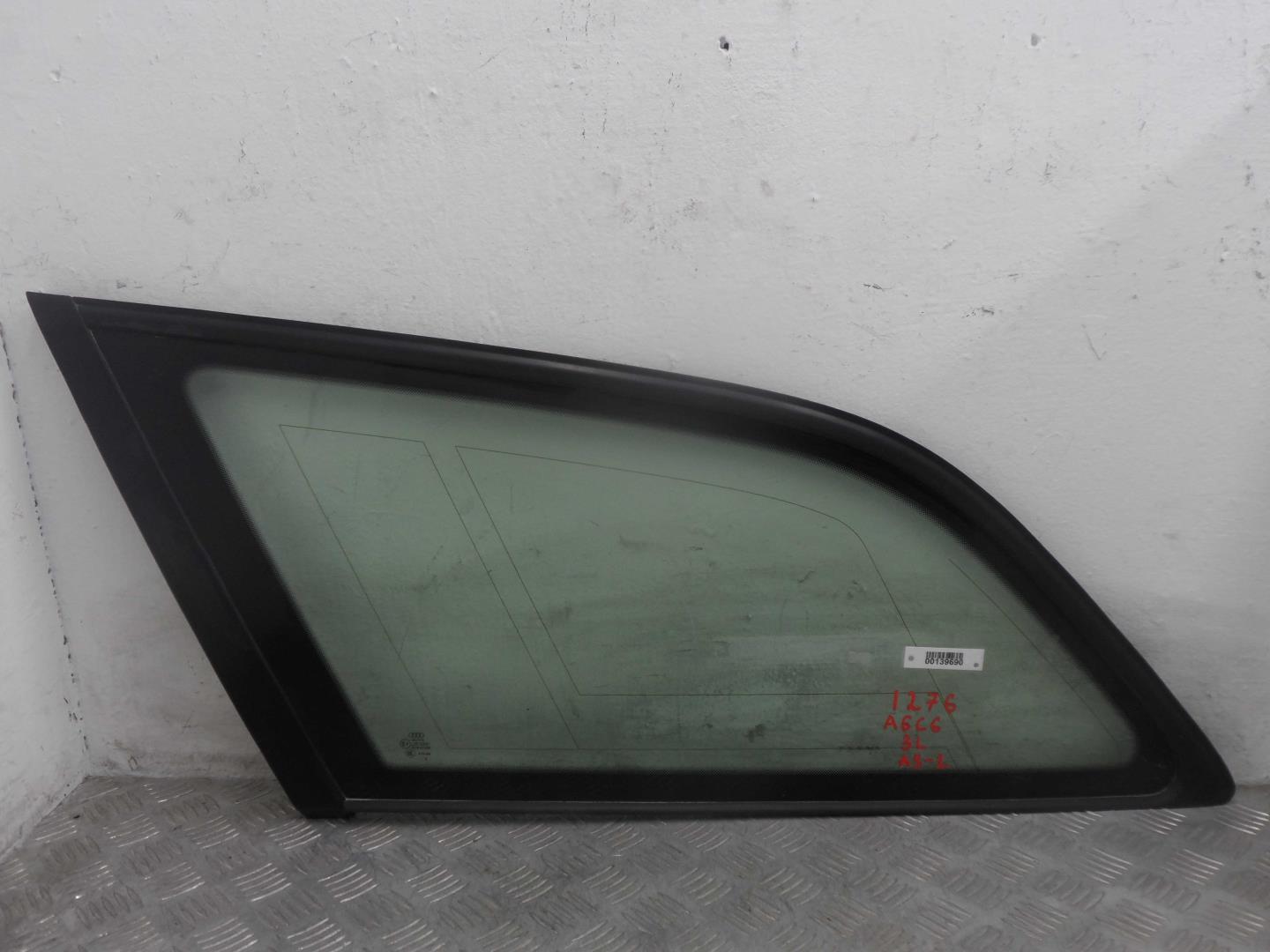 Стекло кузовное глухое левое