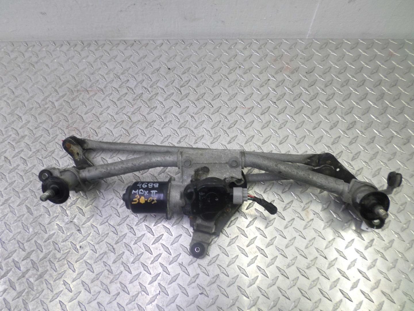 Трапеция стеклоочистителей