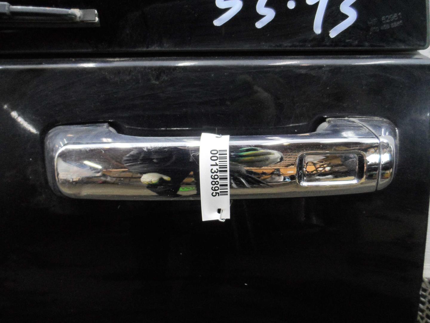 Ручка открывания багажника