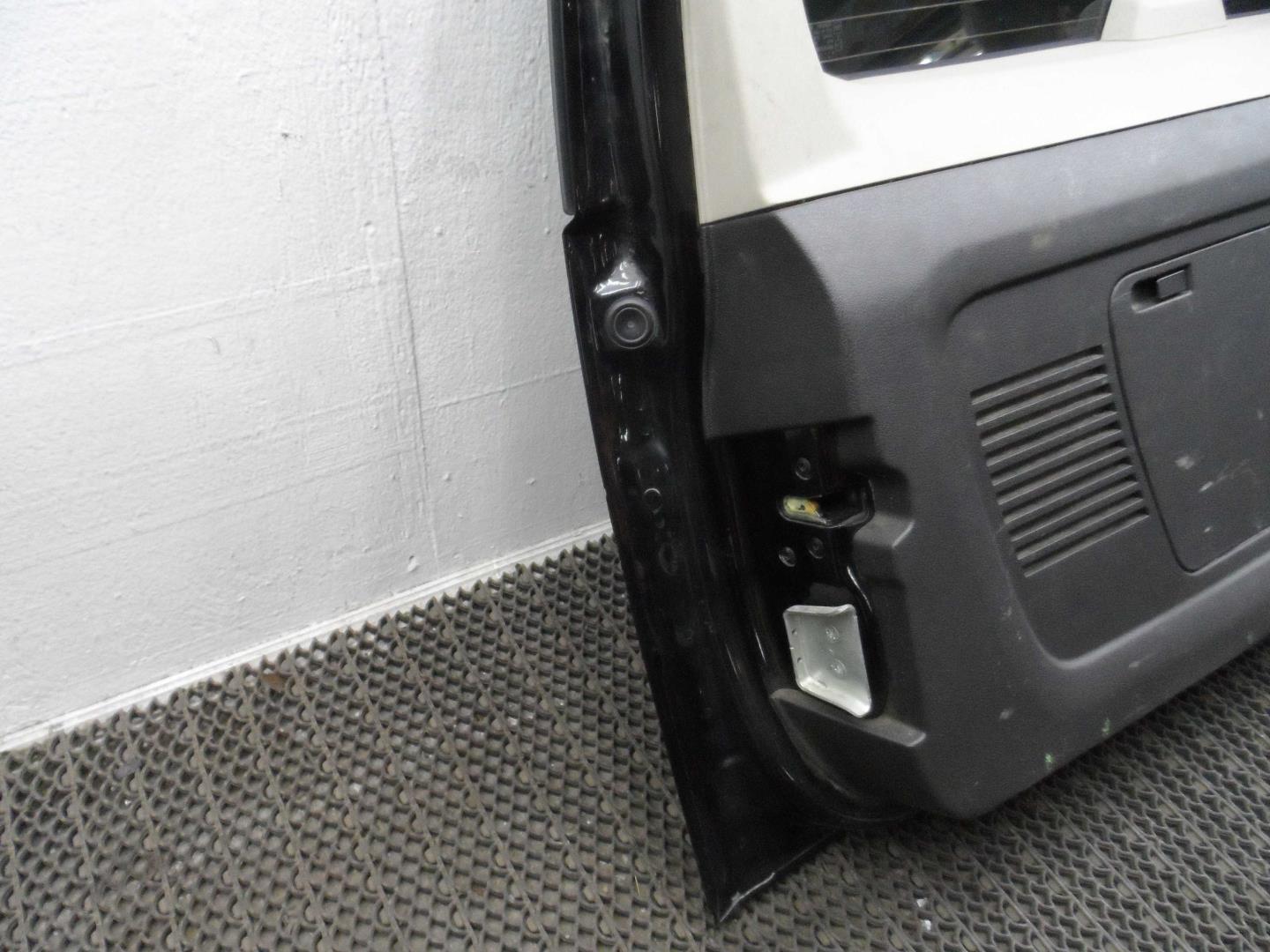 Ручка открывания багажника