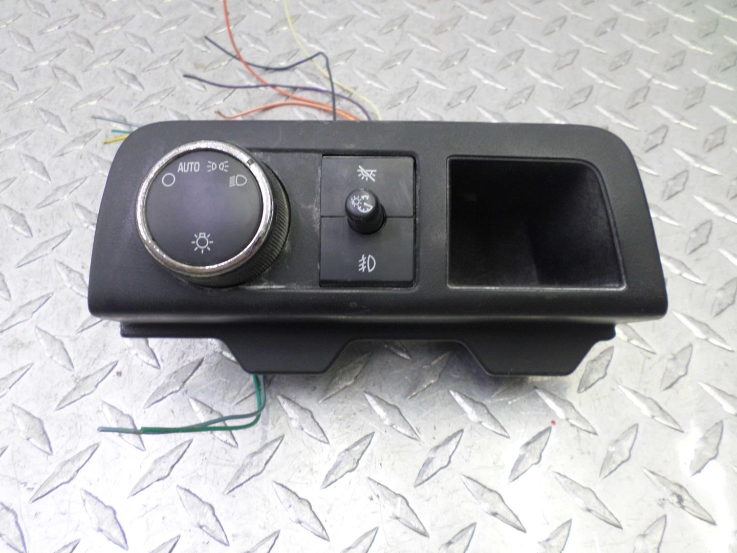 Переключатель света фар