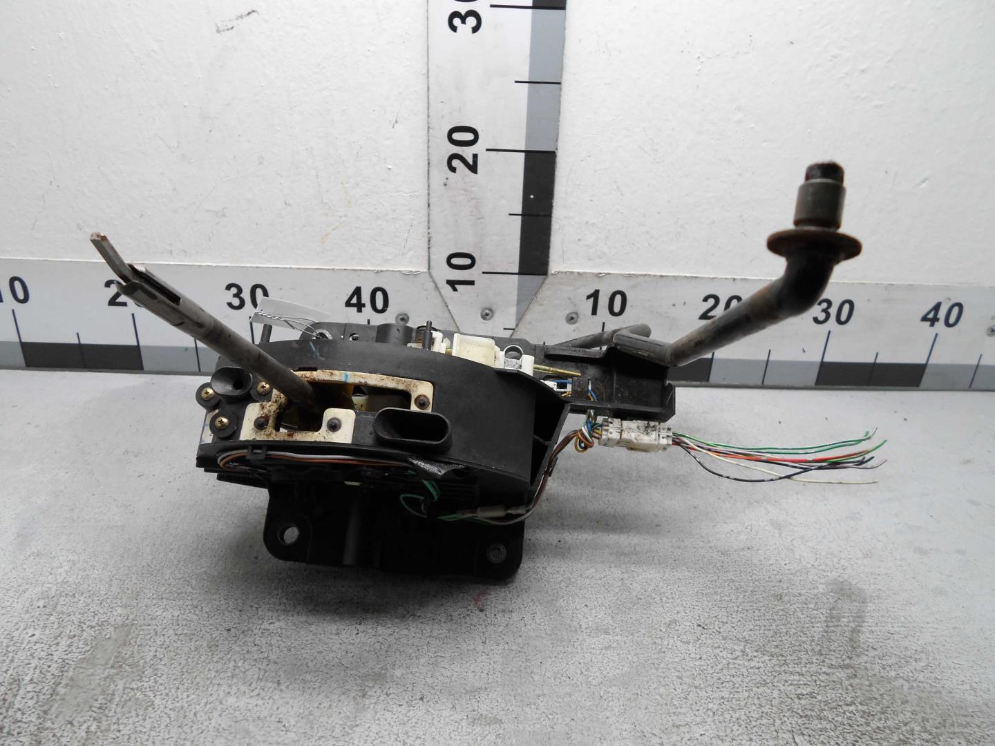 Кулиса МКПП / АКПП