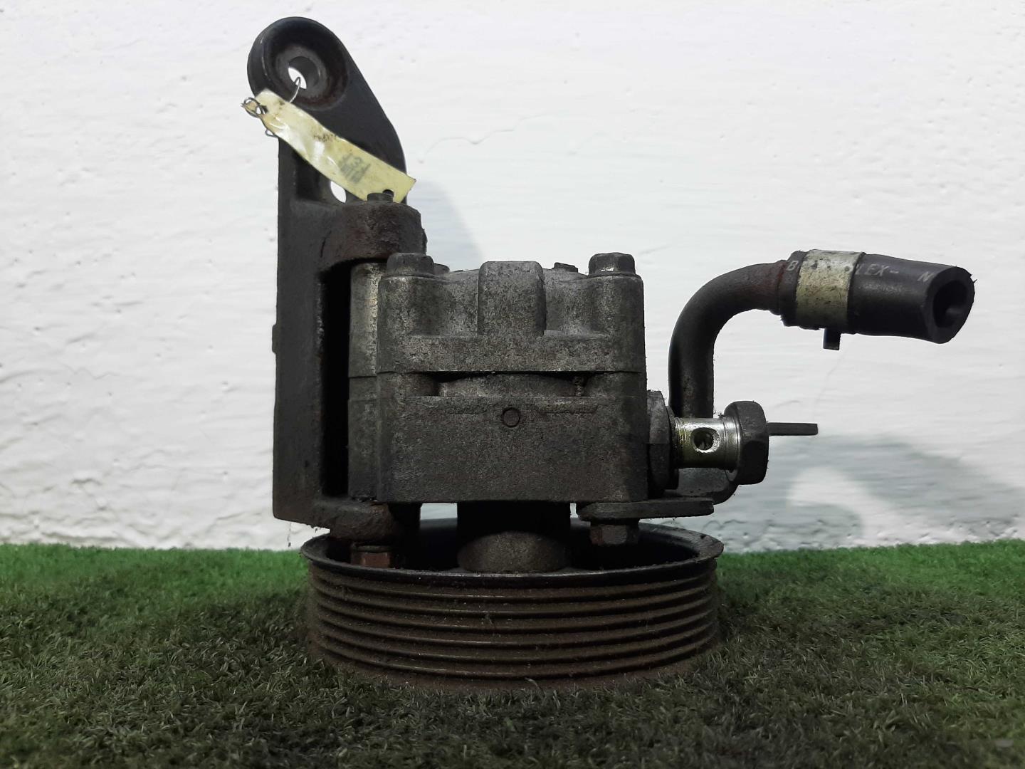 Насос ГУР (гидроусилитель руля)