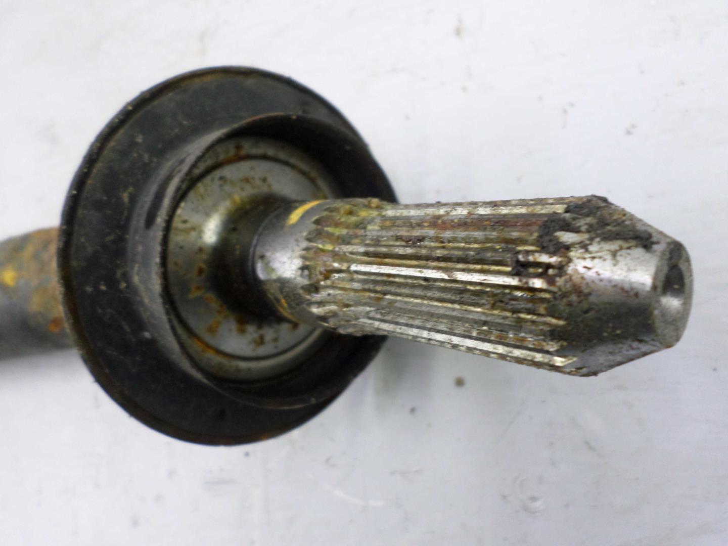 Вал карданный передний