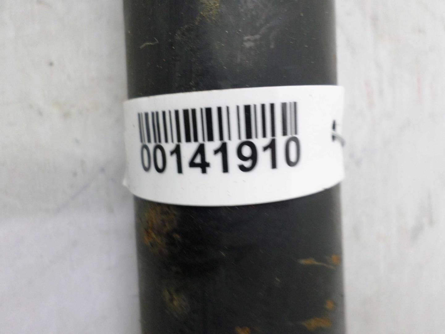 Вал карданный передний