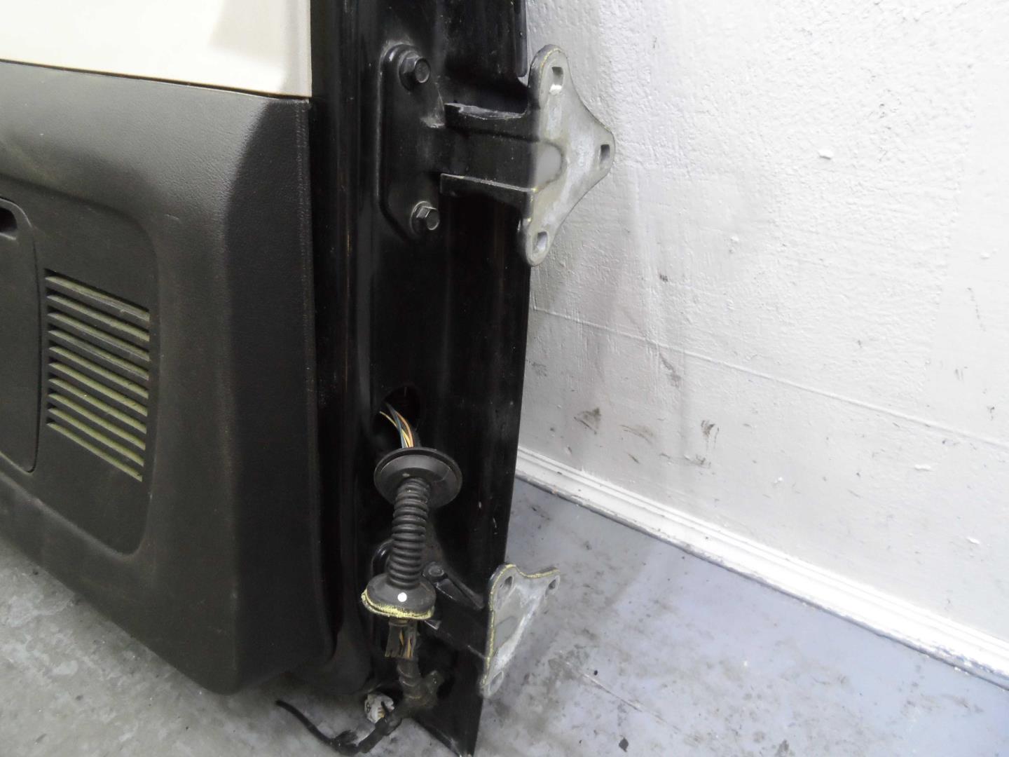 Замок багажника