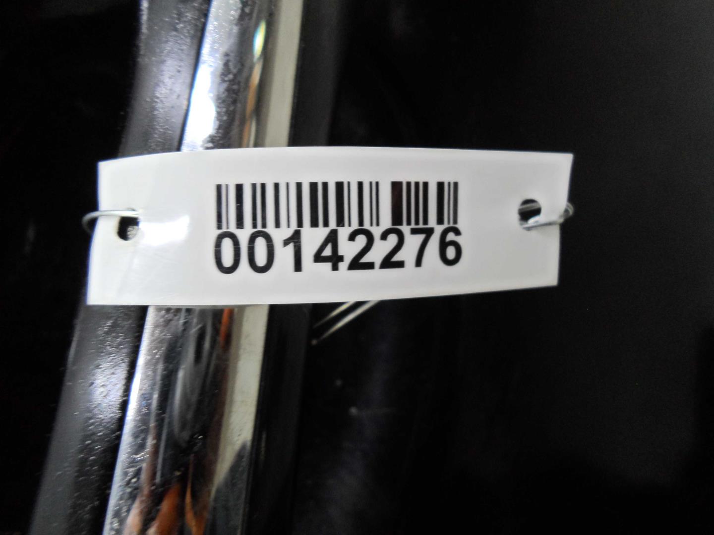 Стекло двери задней правой