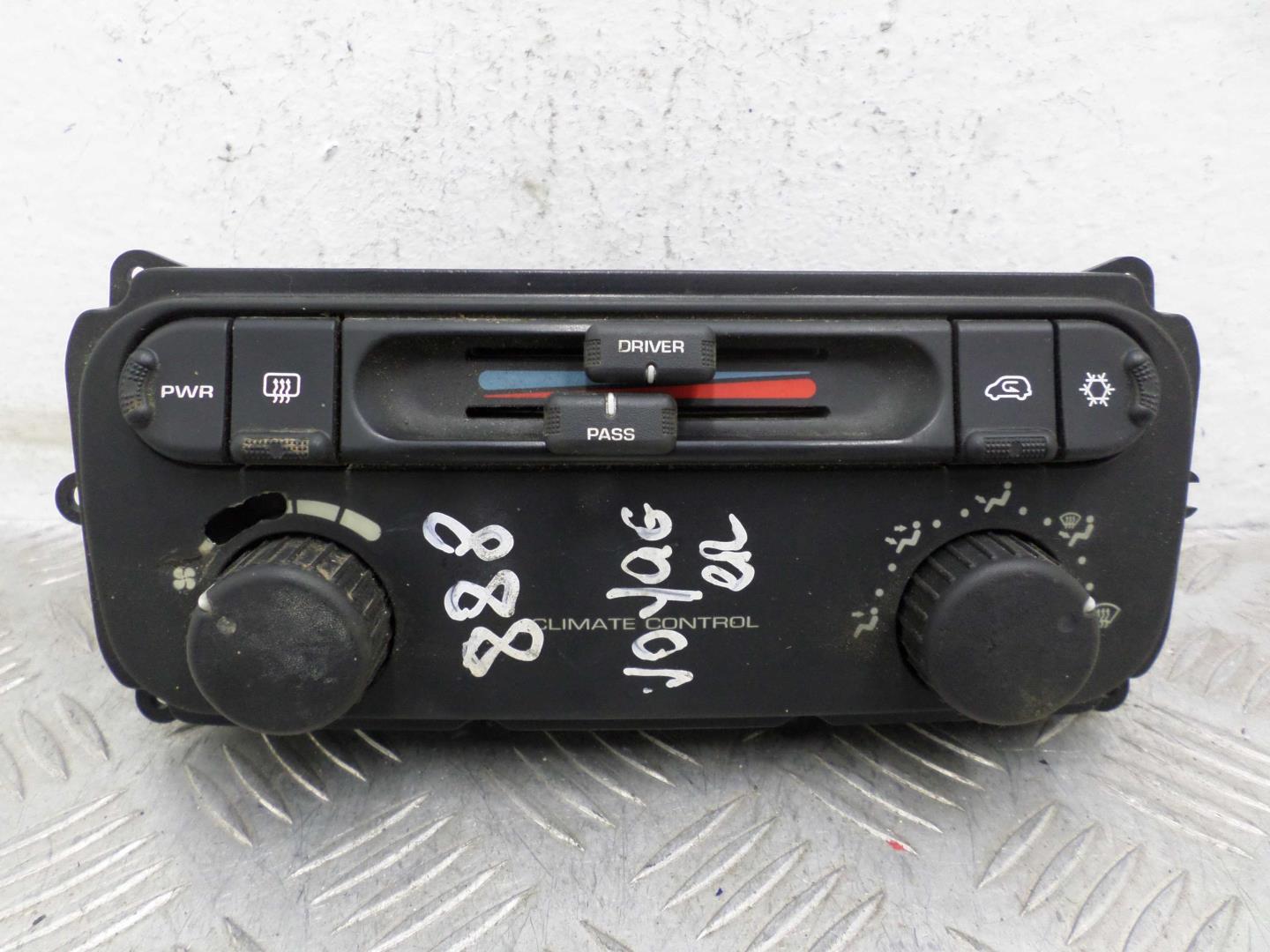 Переключатель отопителя