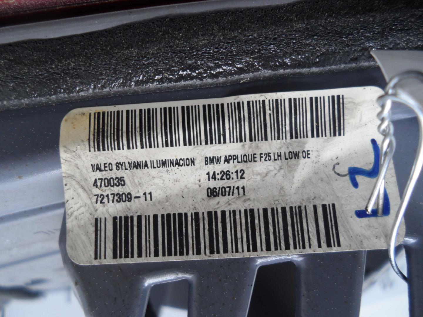 Фонарь задний внутренний левый