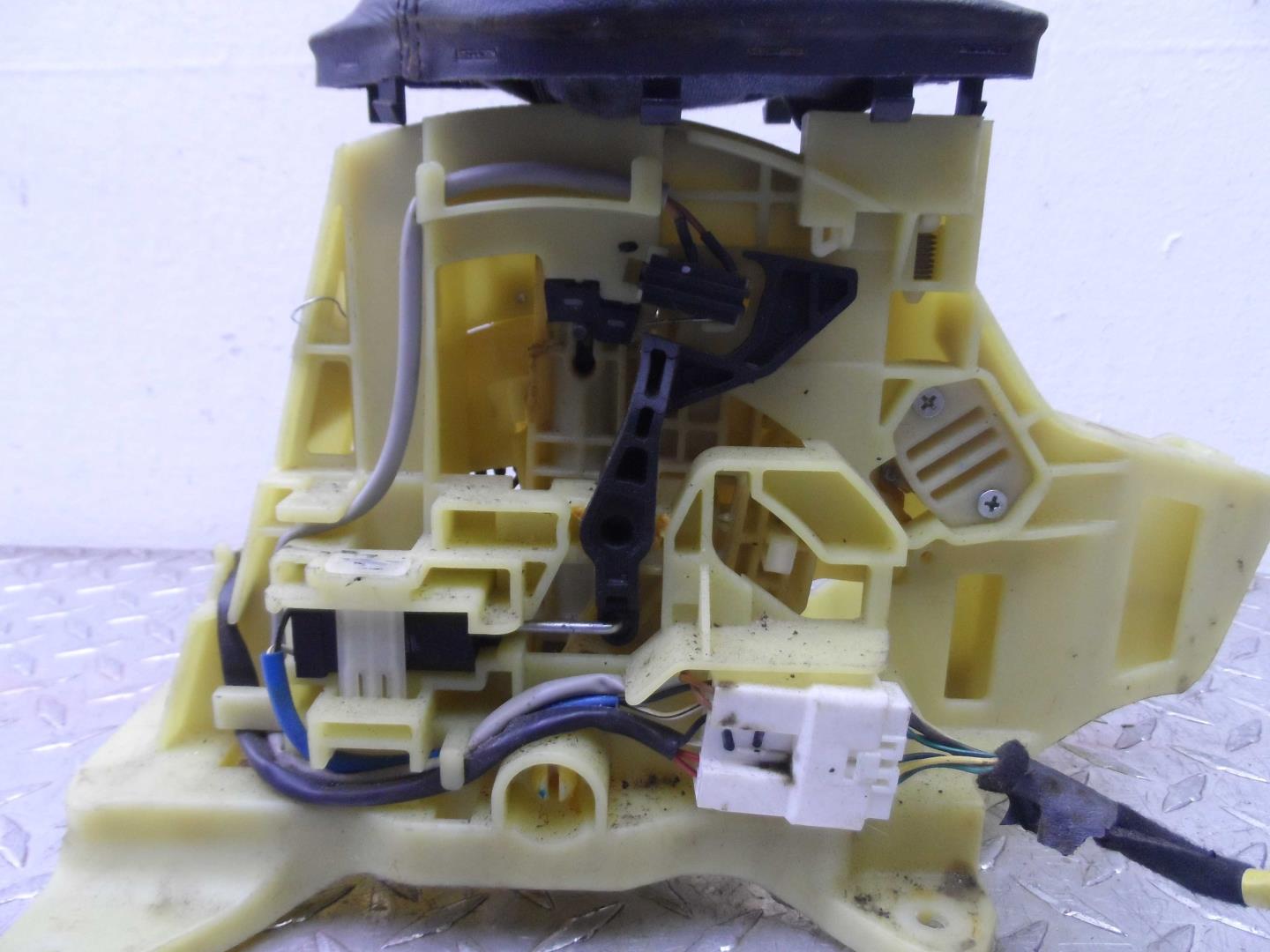 Кулиса МКПП / АКПП