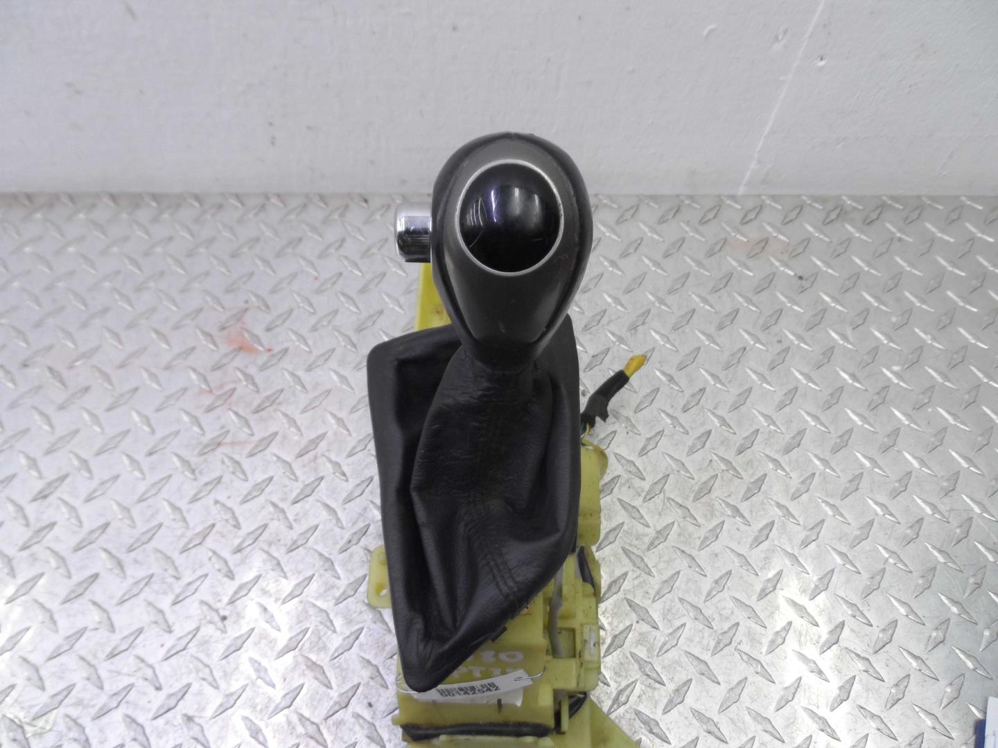 Кулиса МКПП / АКПП