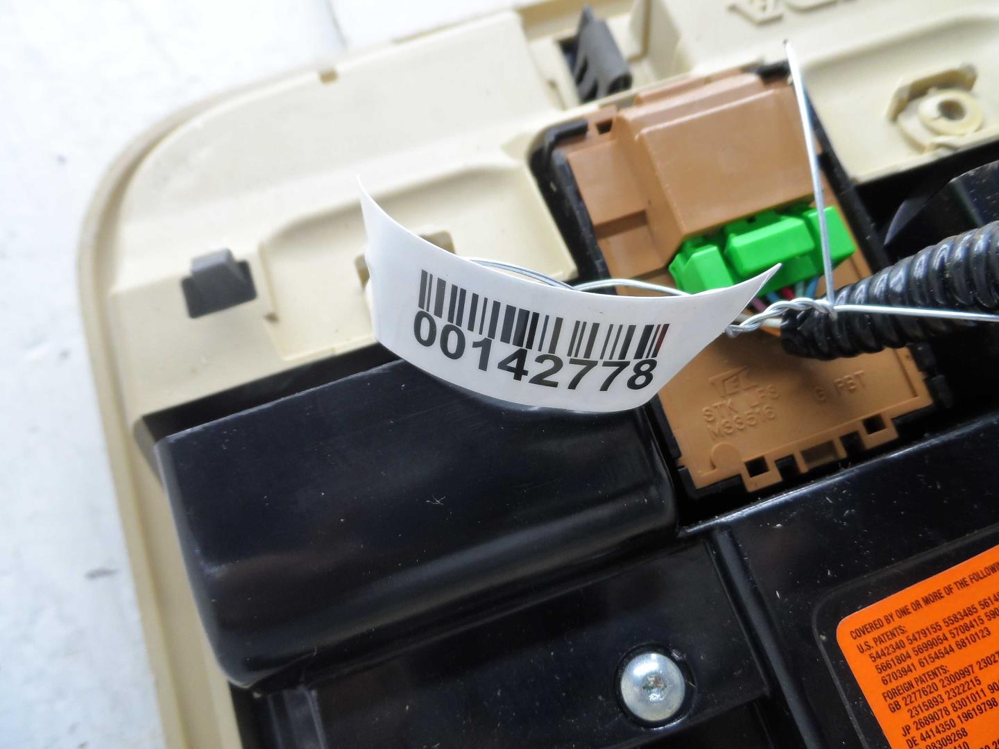 Плафон салонный