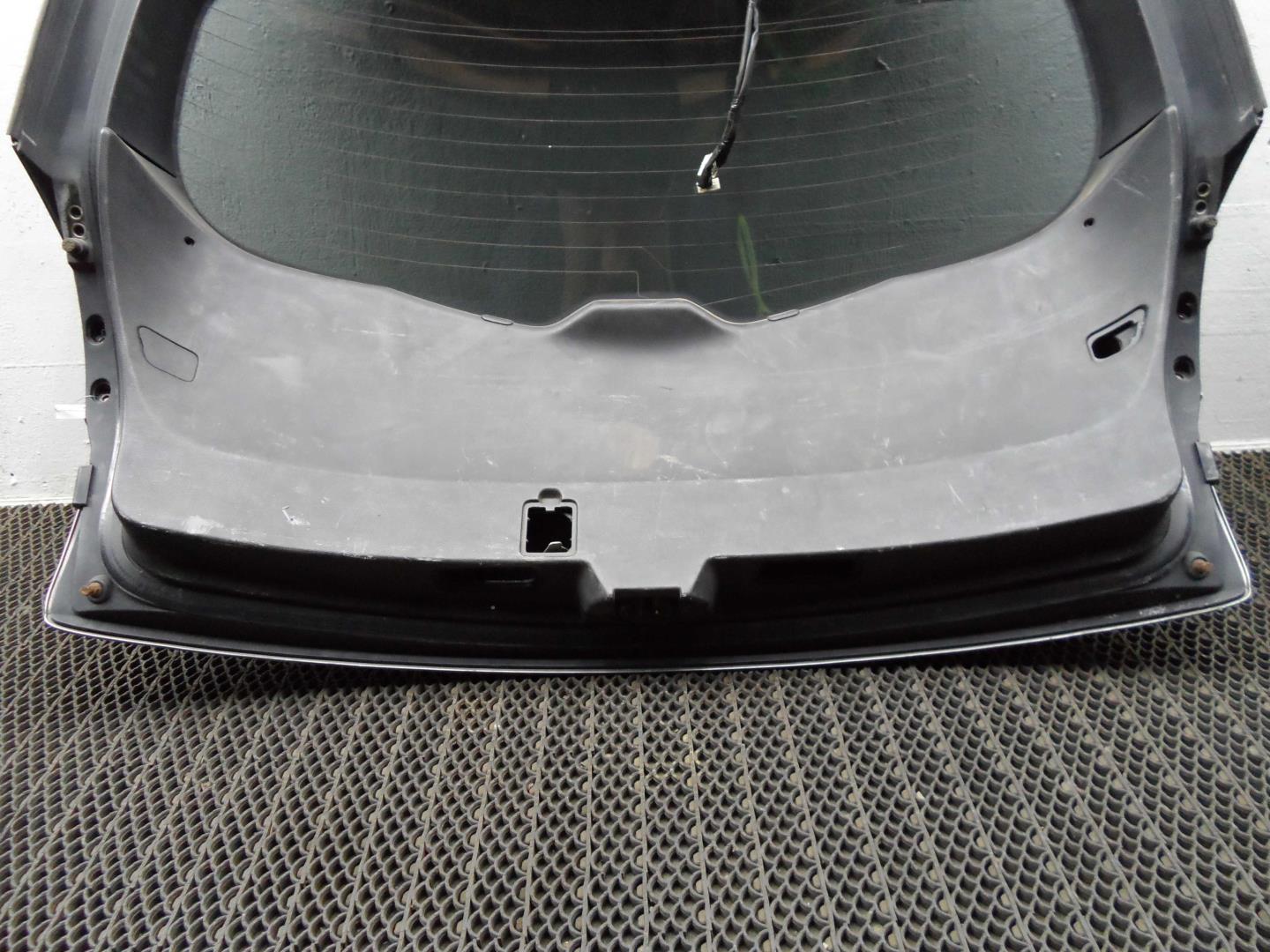 Крышка багажника