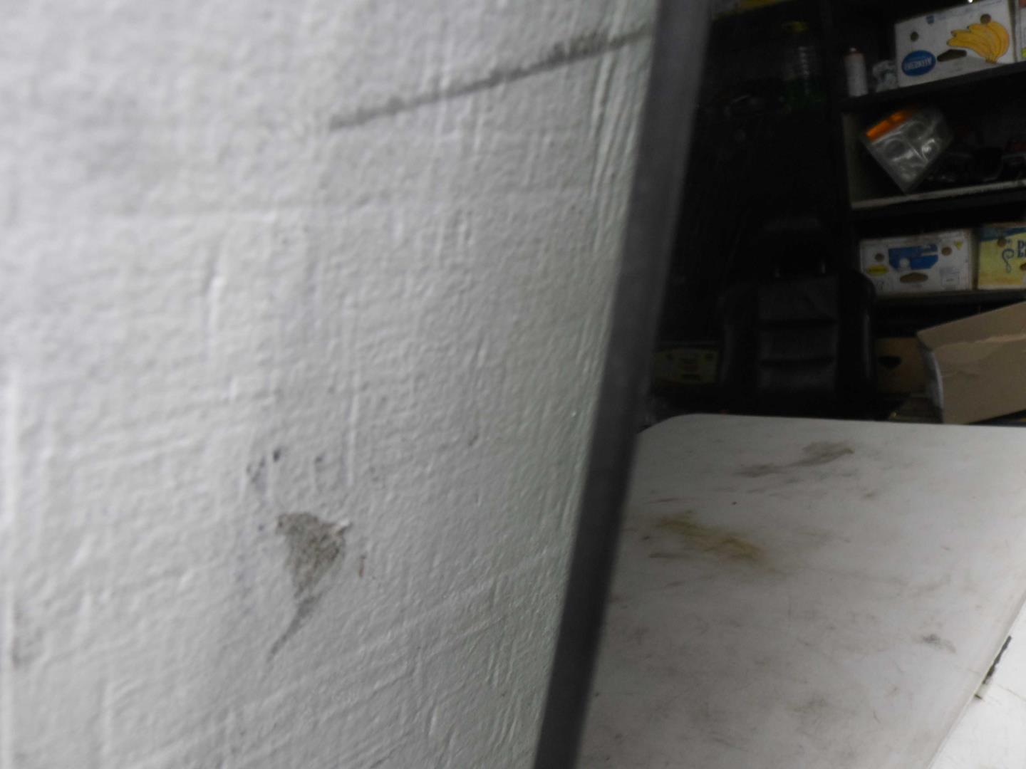 Стекло двери задней левой