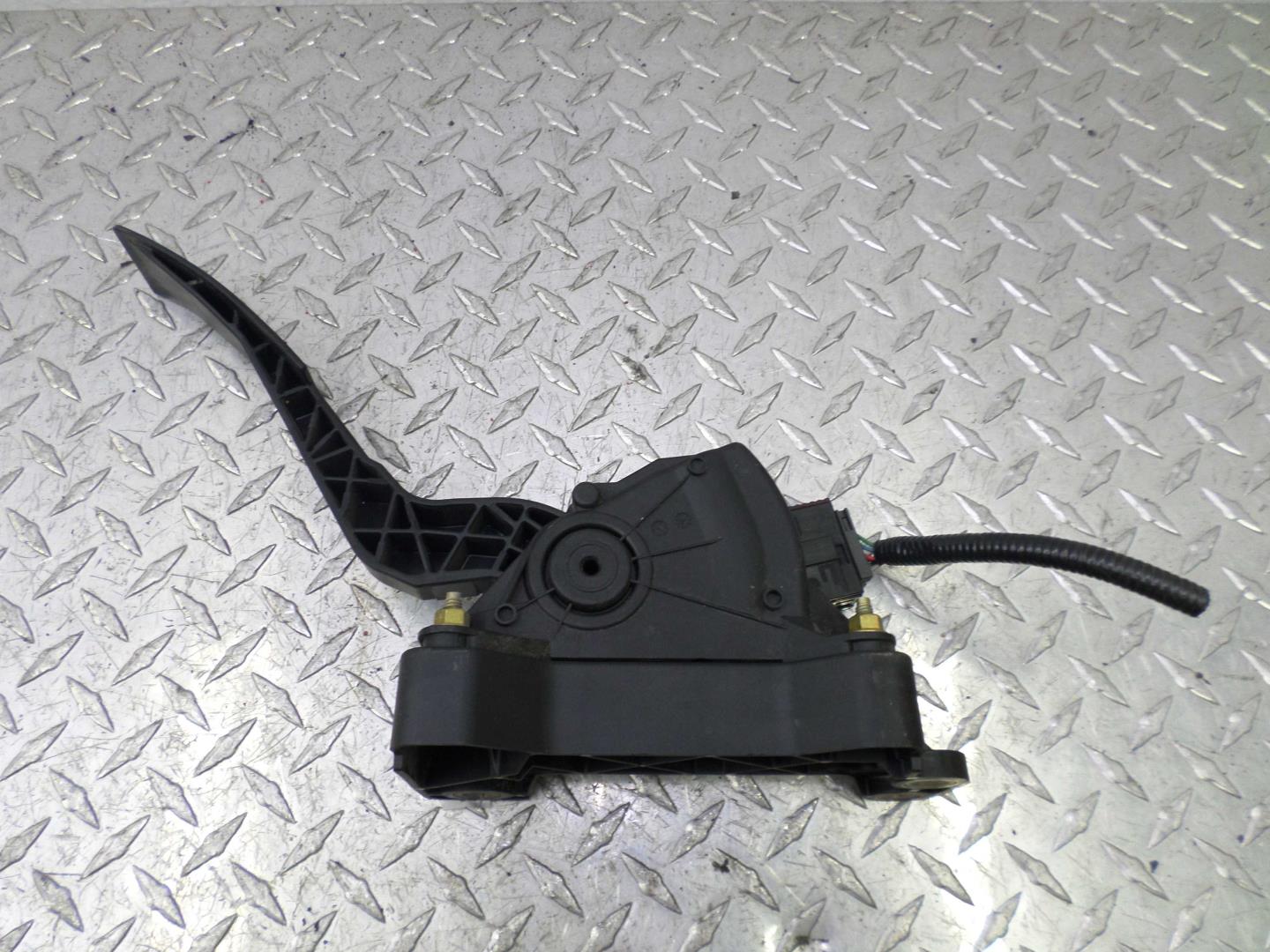 Педаль газа