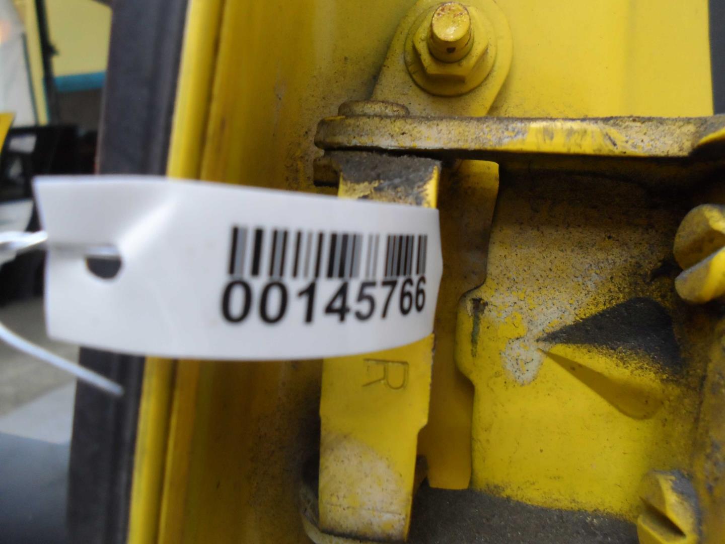 Стеклоподъемник электр. задний правый